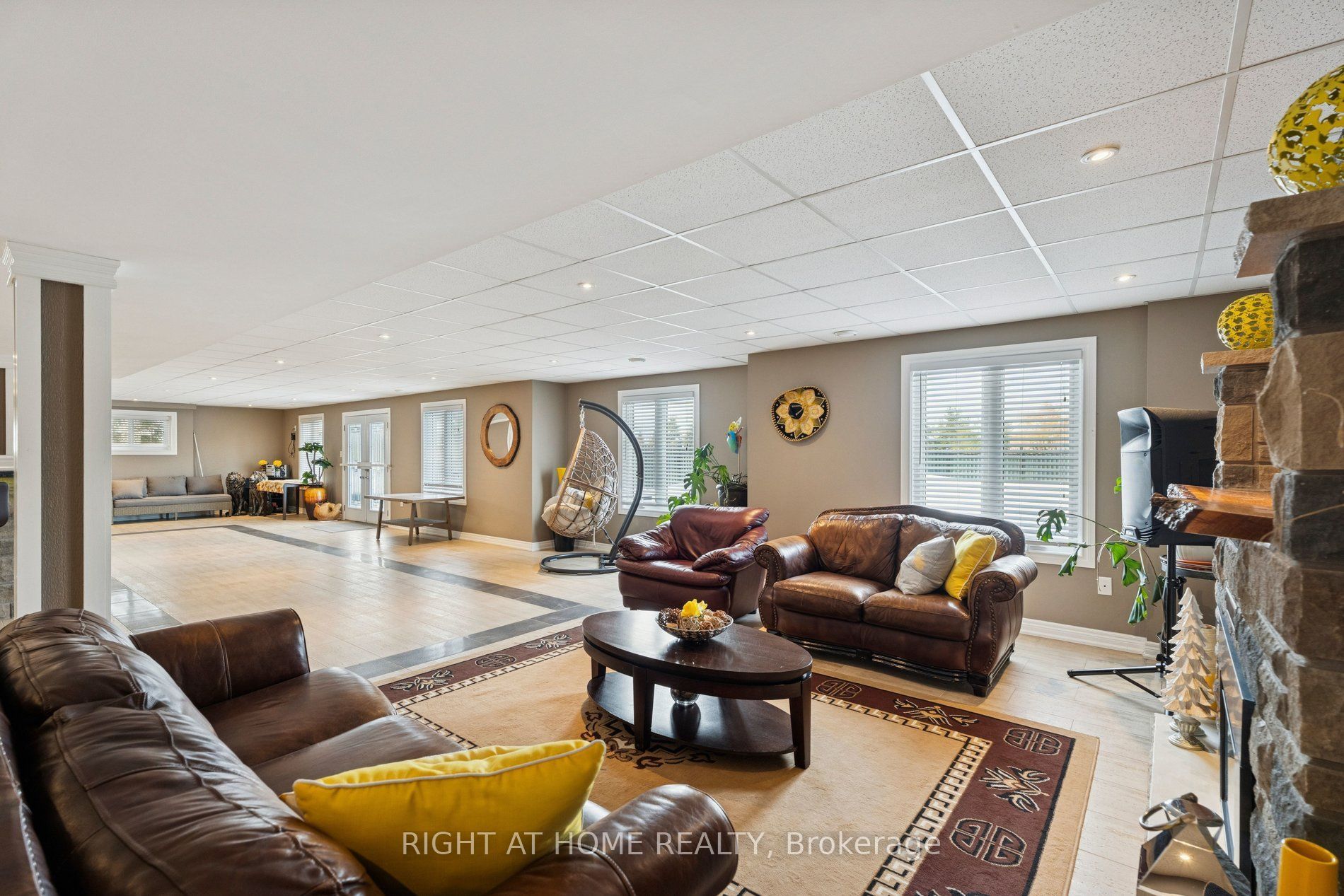 10 Brolley Crescent Property Photo 36