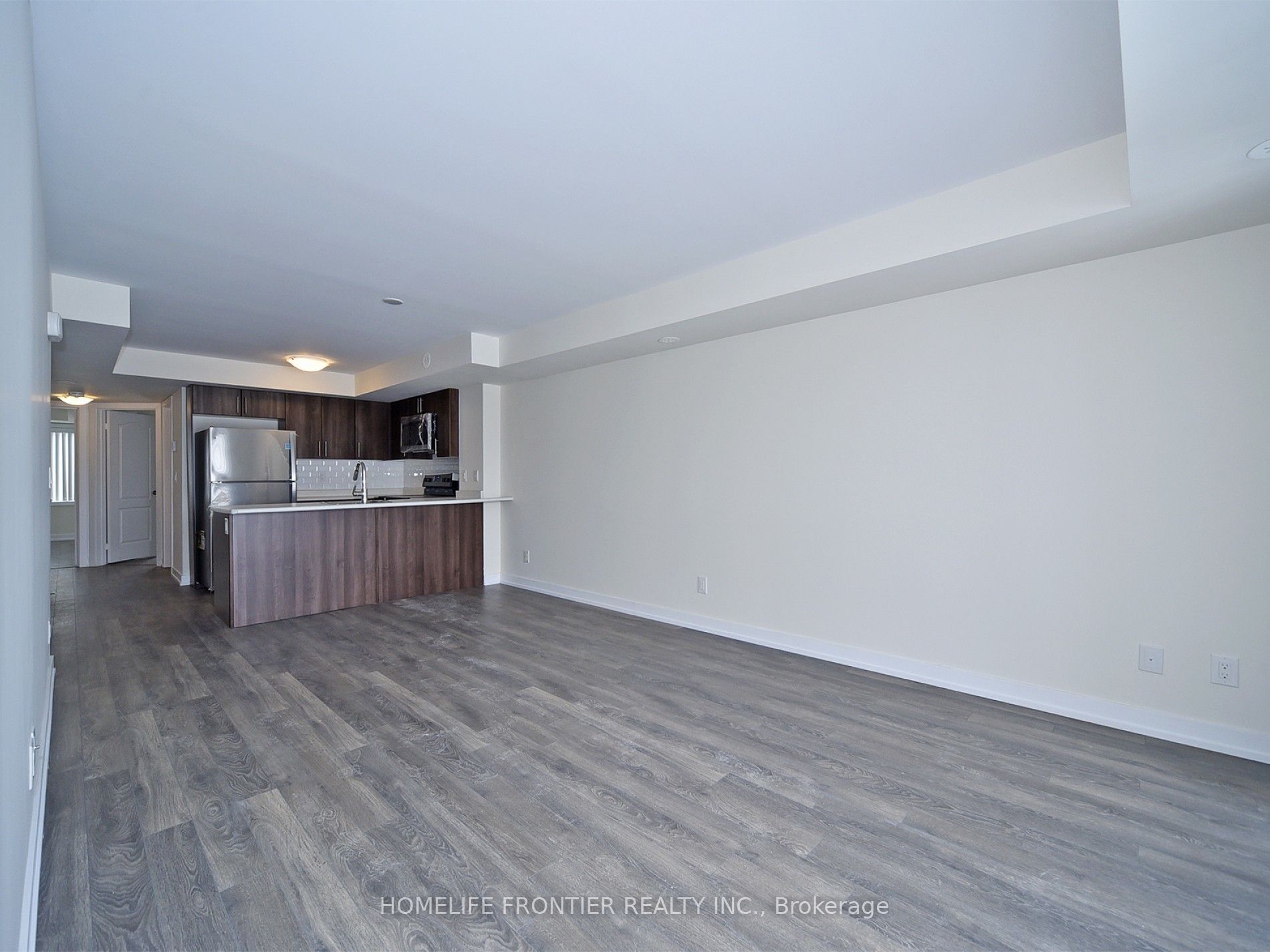 30 Dunsheath Way 506 Property Photo 4