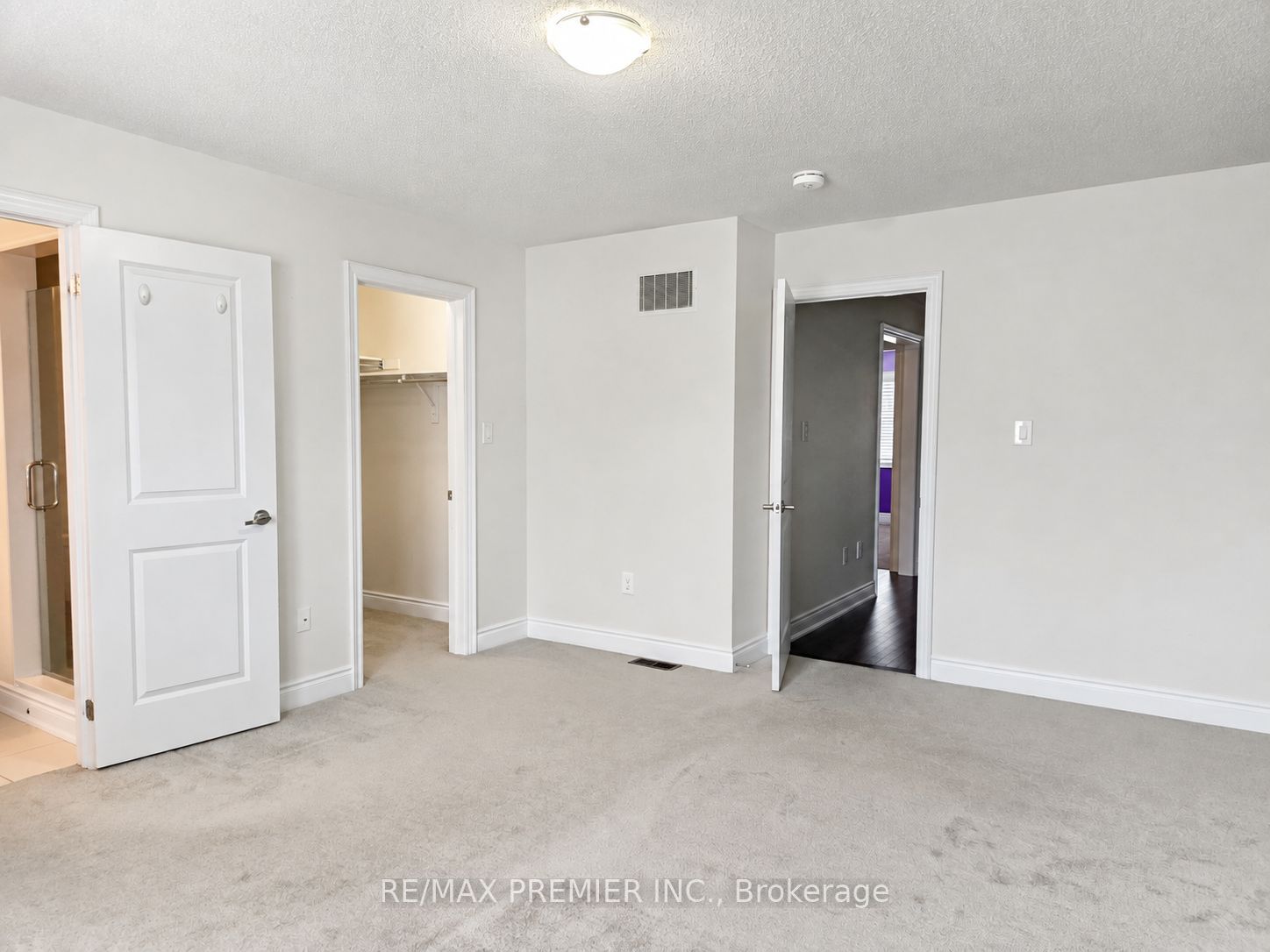 34 Arnold Crescent Property Photo 12