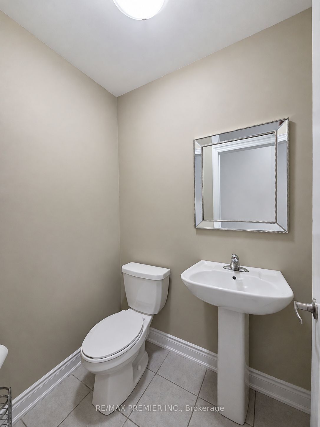34 Arnold Crescent Property Photo 15