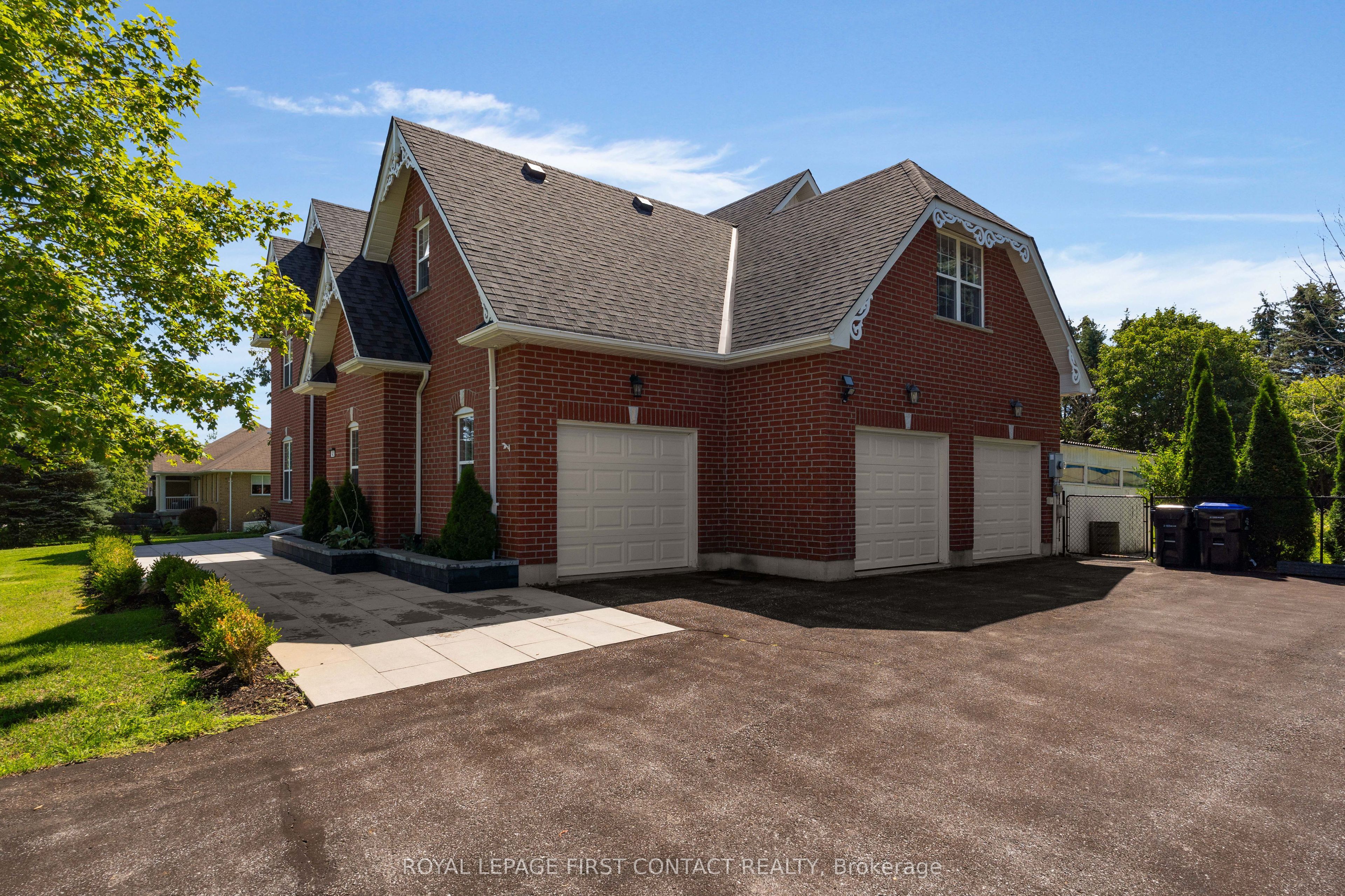 43 Vanderpost Crescent Property Photo 5