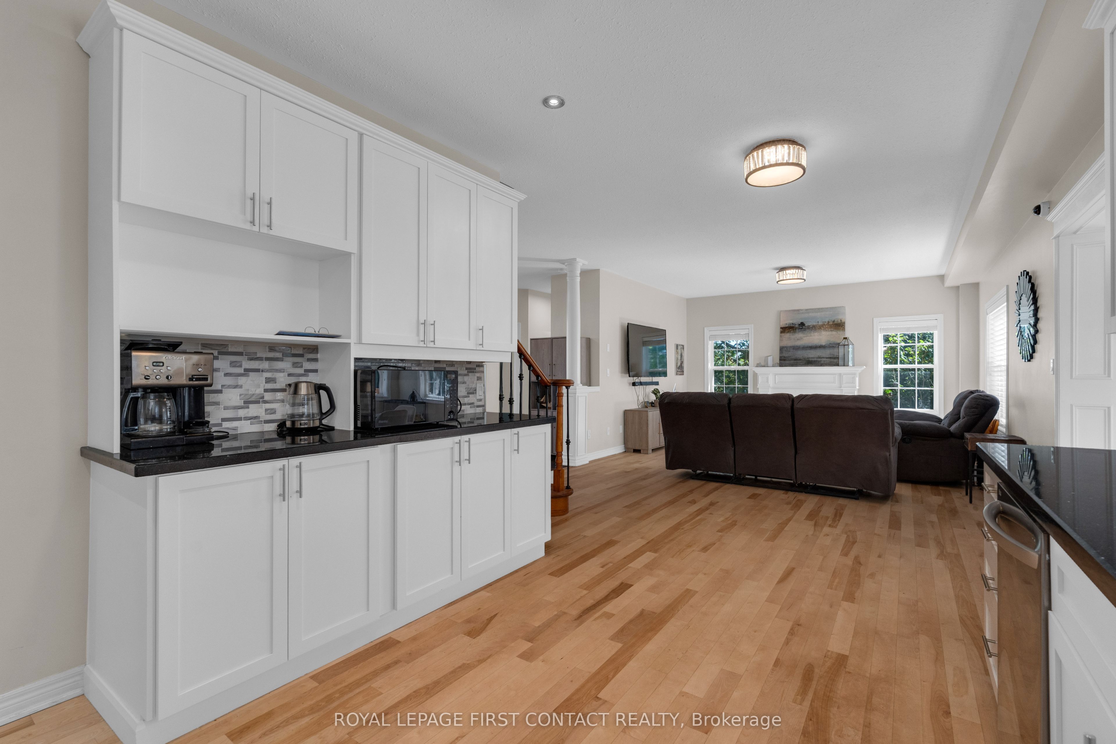 43 Vanderpost Crescent Property Photo 17