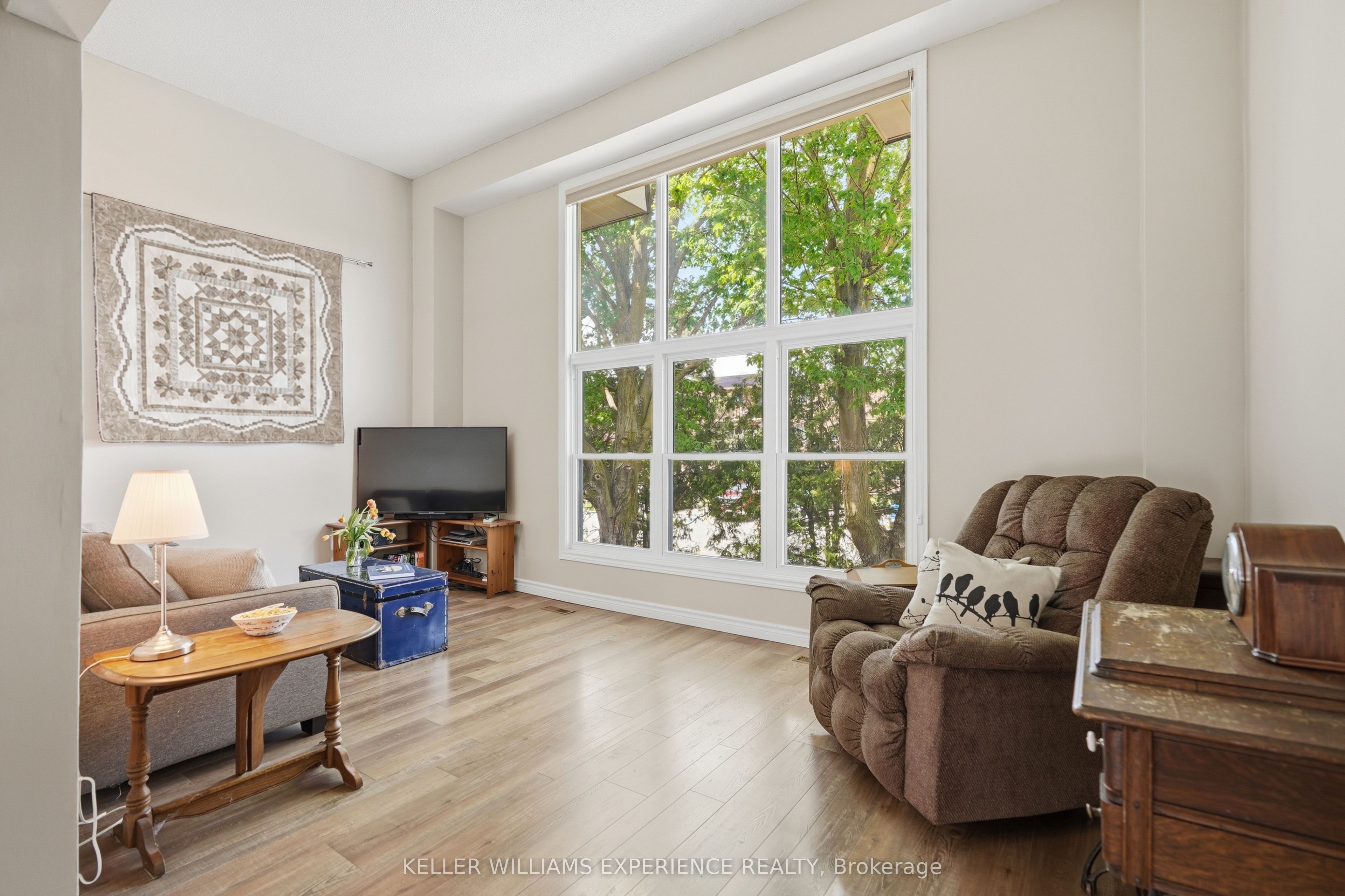 246 Tupper Boulevard 8 Property Photo 1