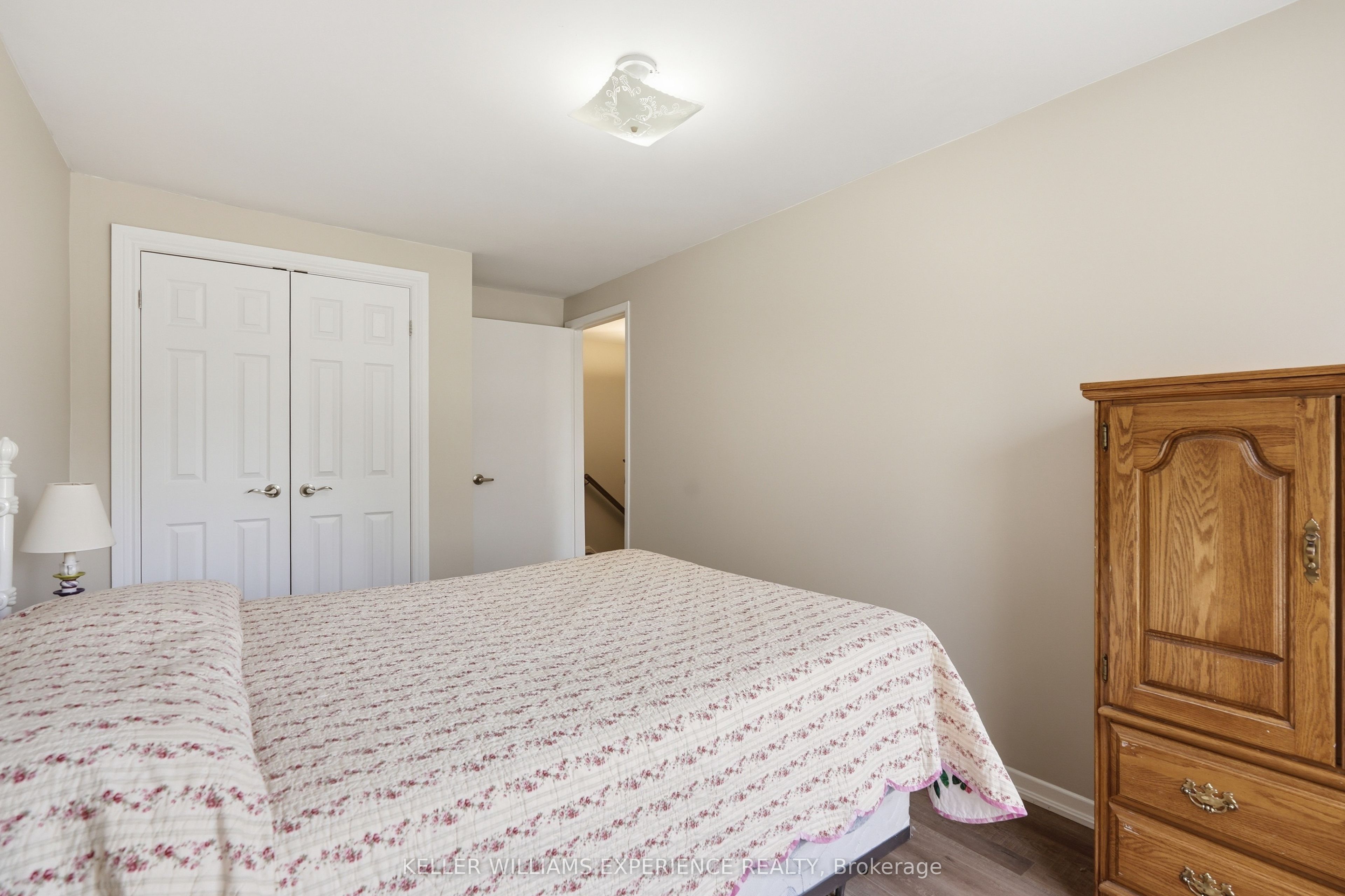 246 Tupper Boulevard 8 Property Photo 22