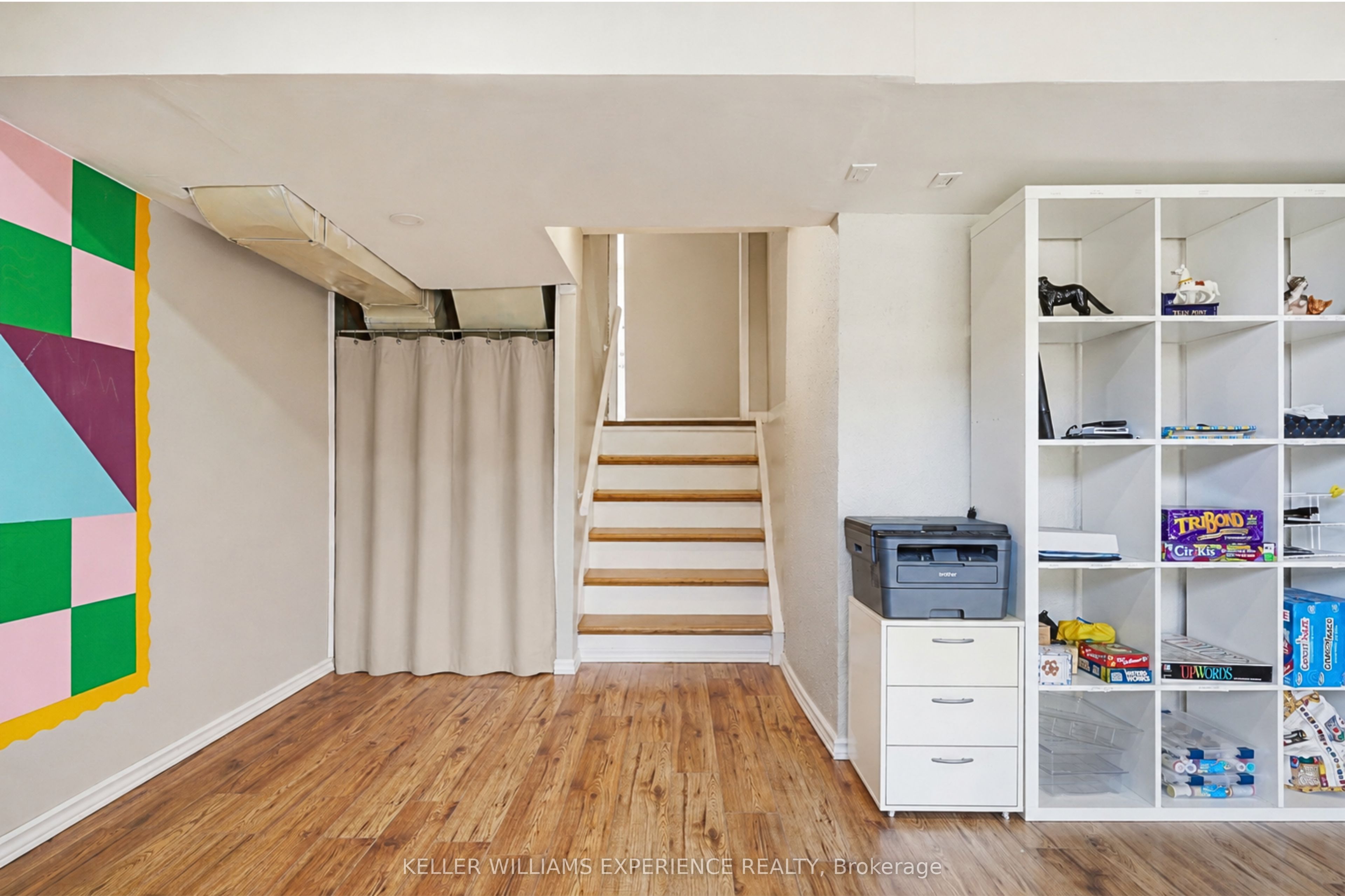 246 Tupper Boulevard 8 Property Photo 26