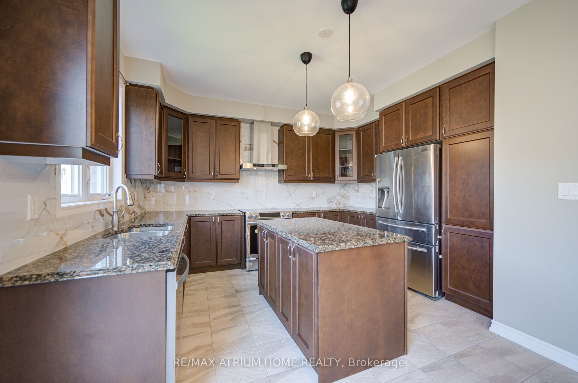 396 Thomas Phillips Drive Property Photo 21