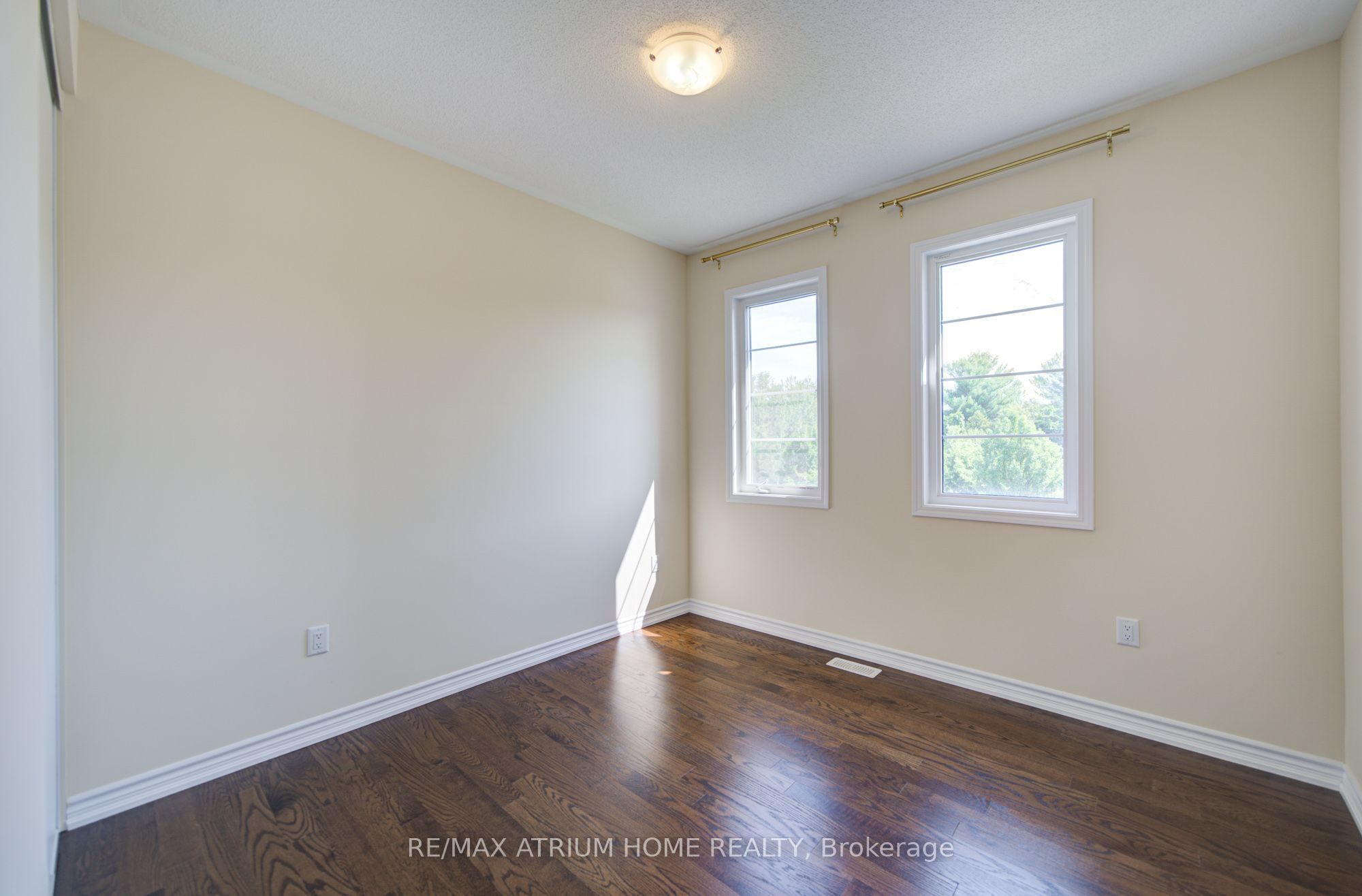 396 Thomas Phillips Drive Property Photo 33