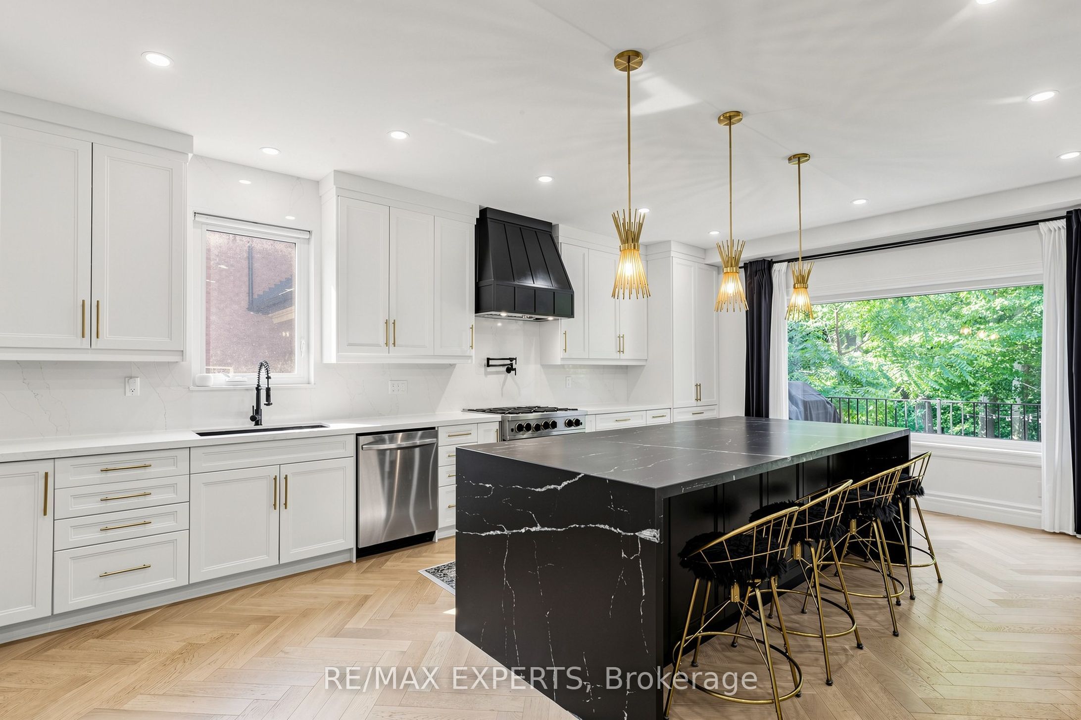 64 Humberwood Gate Property Photo 11