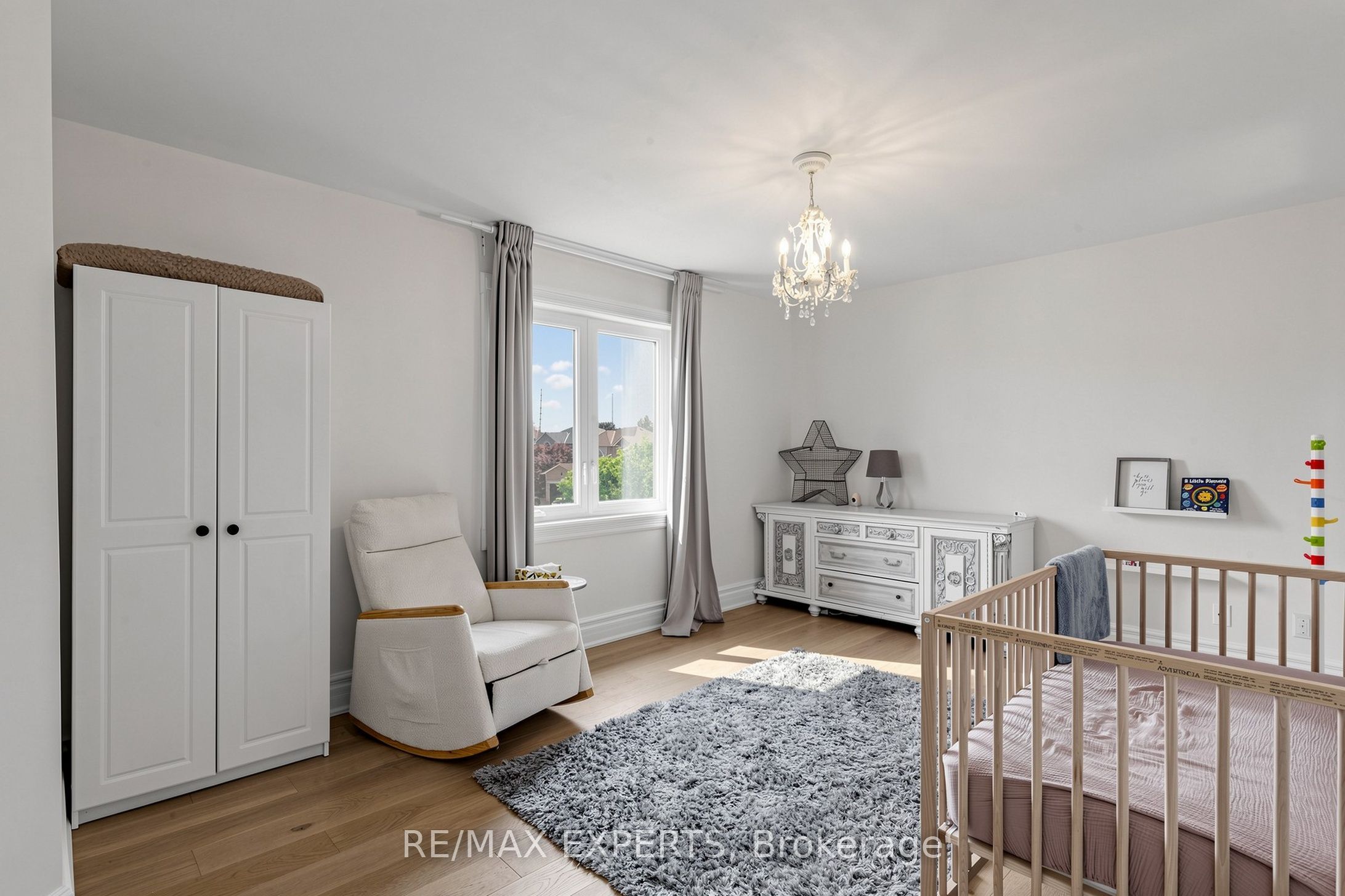 64 Humberwood Gate Property Photo 33
