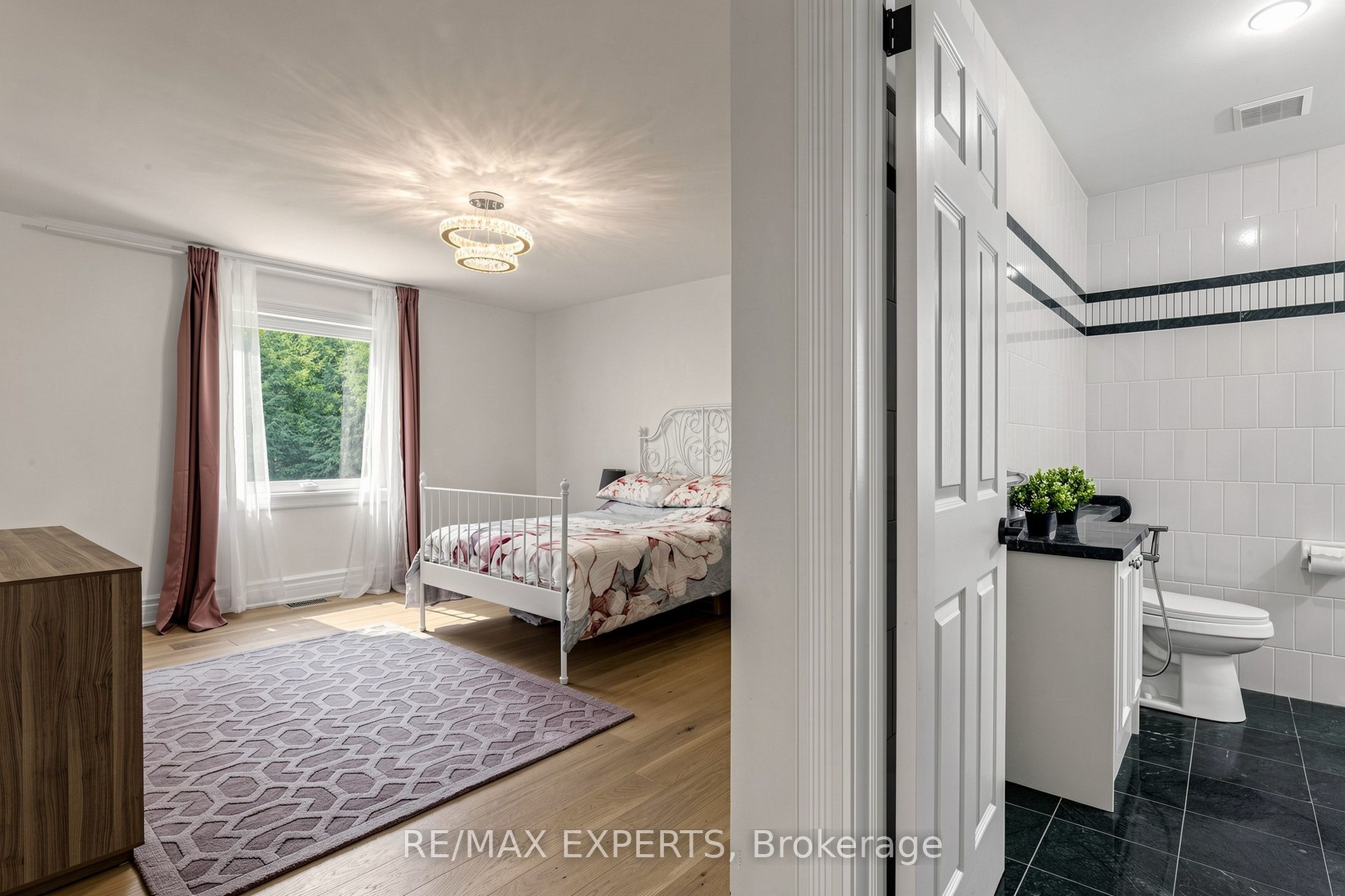 64 Humberwood Gate Property Photo 38