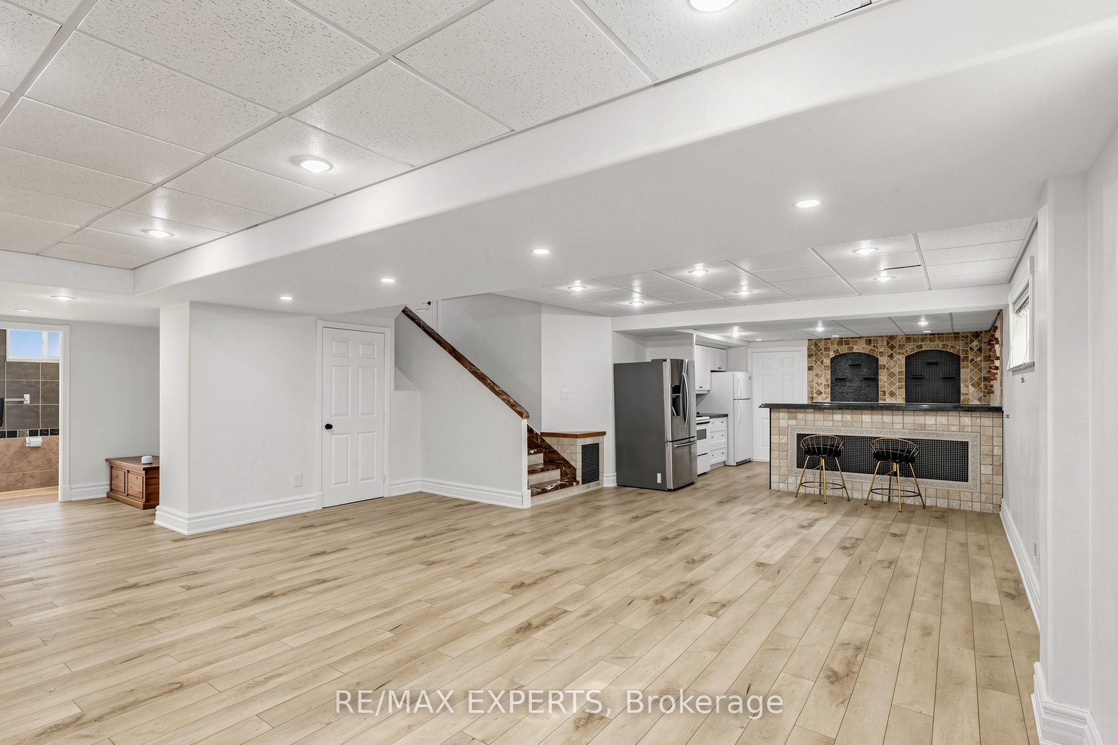 64 Humberwood Gate Property Photo 43