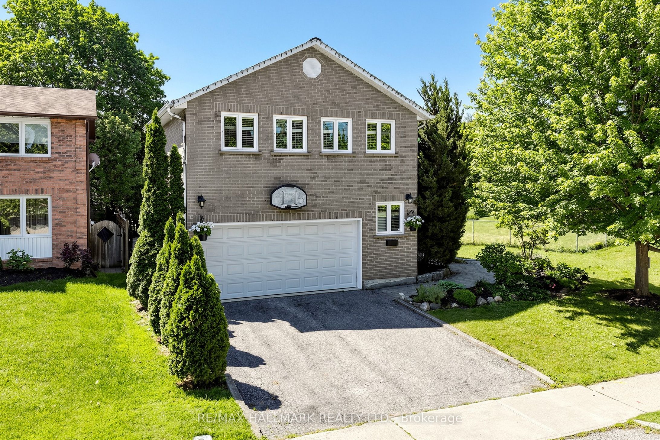 145 Old Surrey Lane Property Photo 33