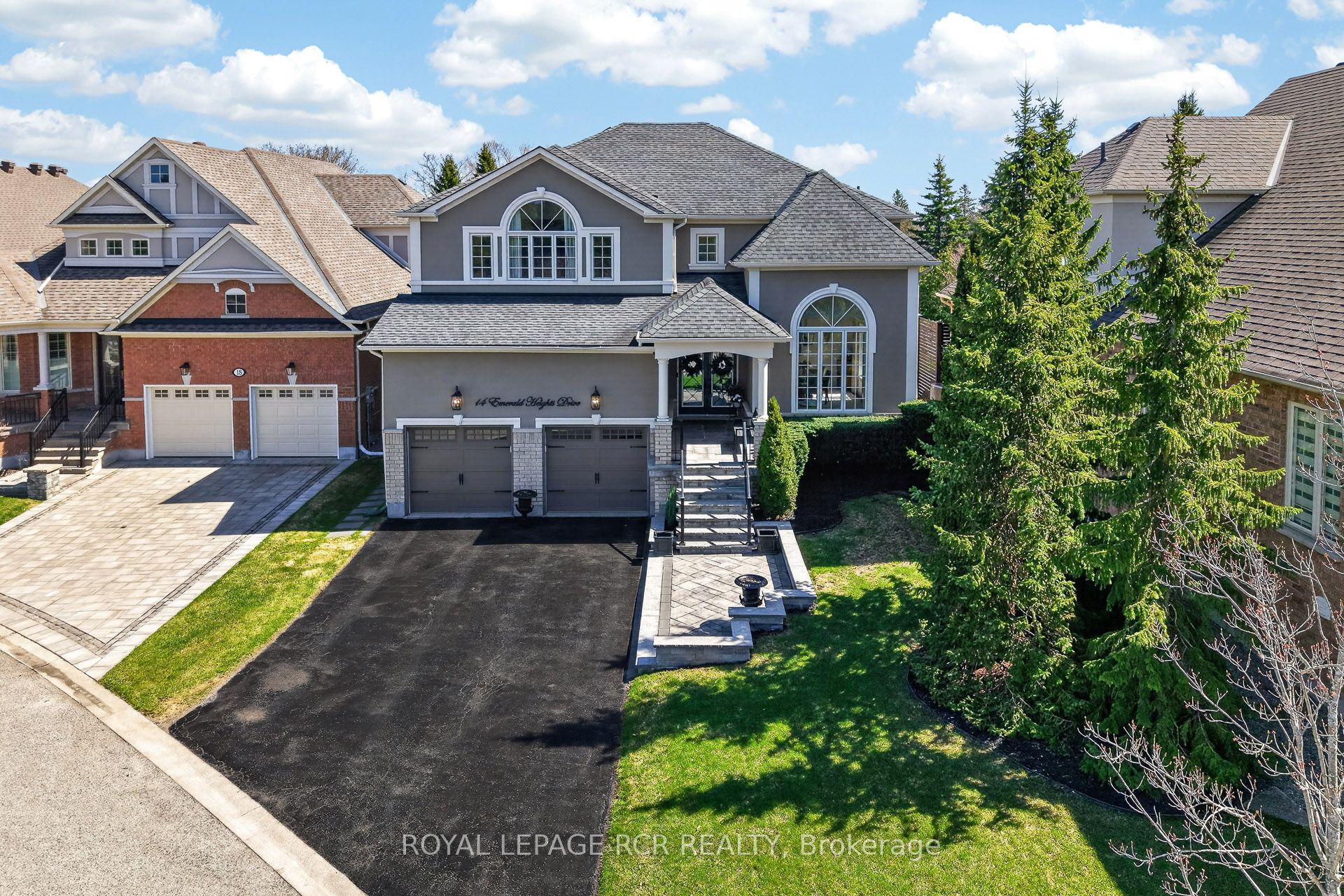 14 Emerald Heights Drive