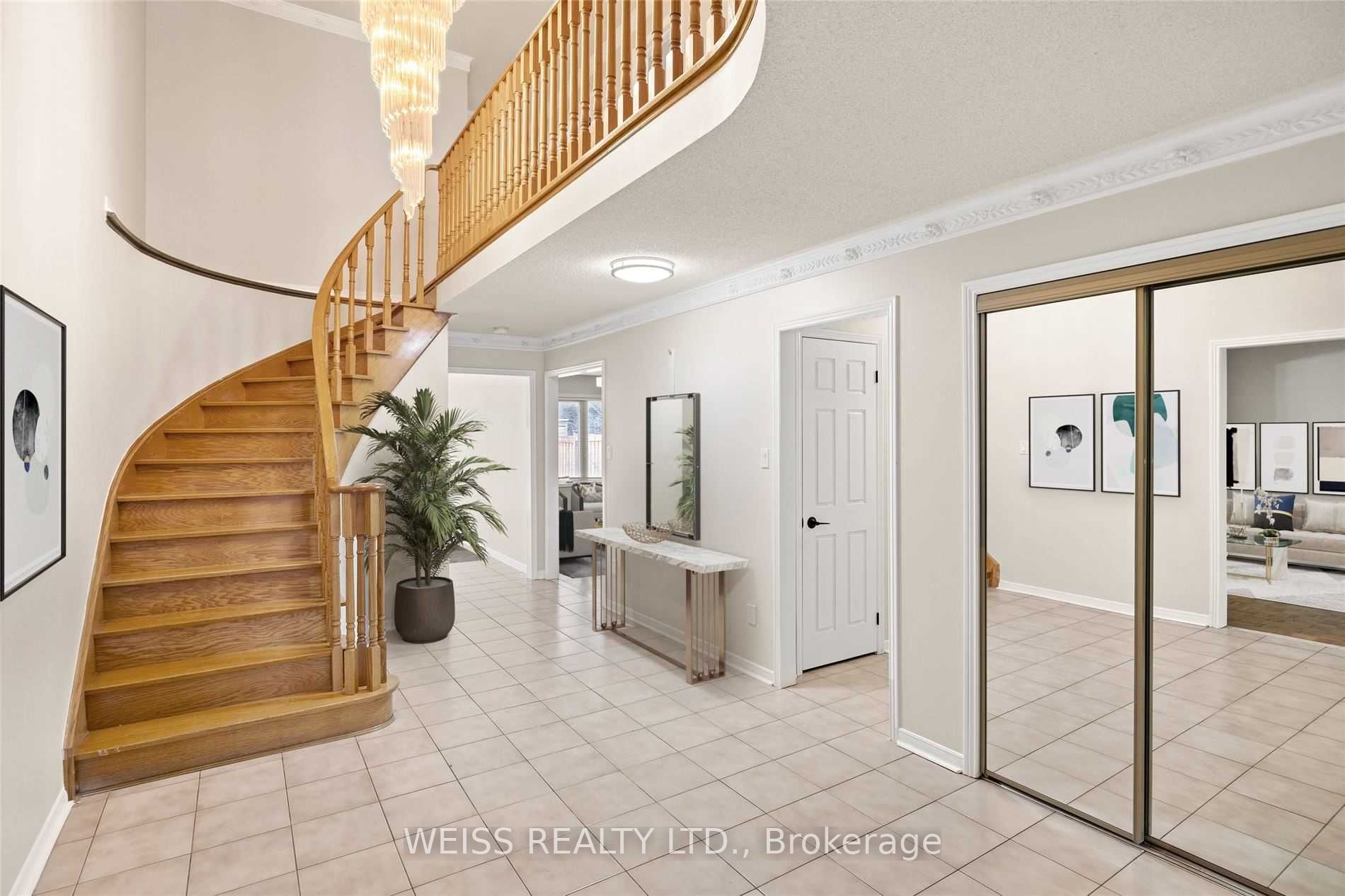 122 Torii Street Property Photo 5