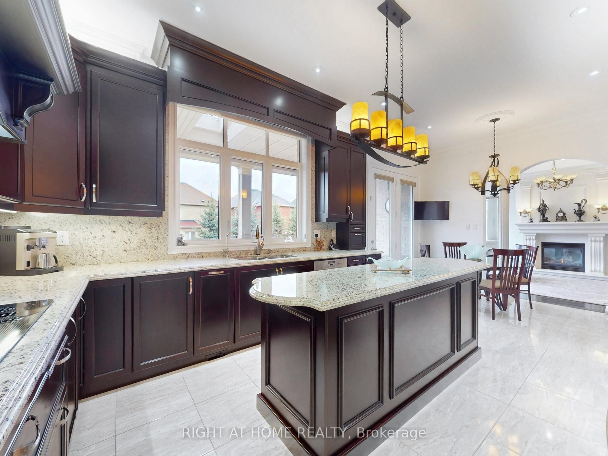 80 Puccini Drive Property Photo 14