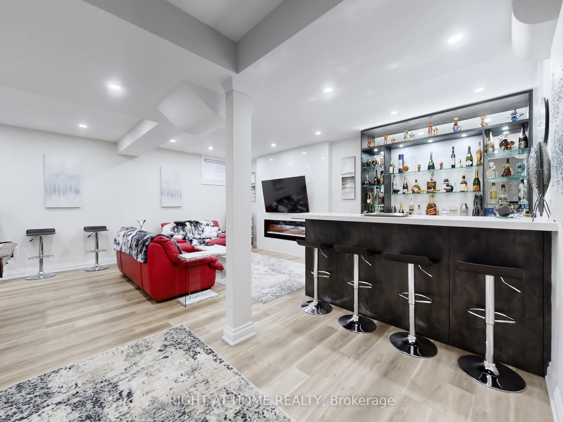 80 Puccini Drive Property Photo 37