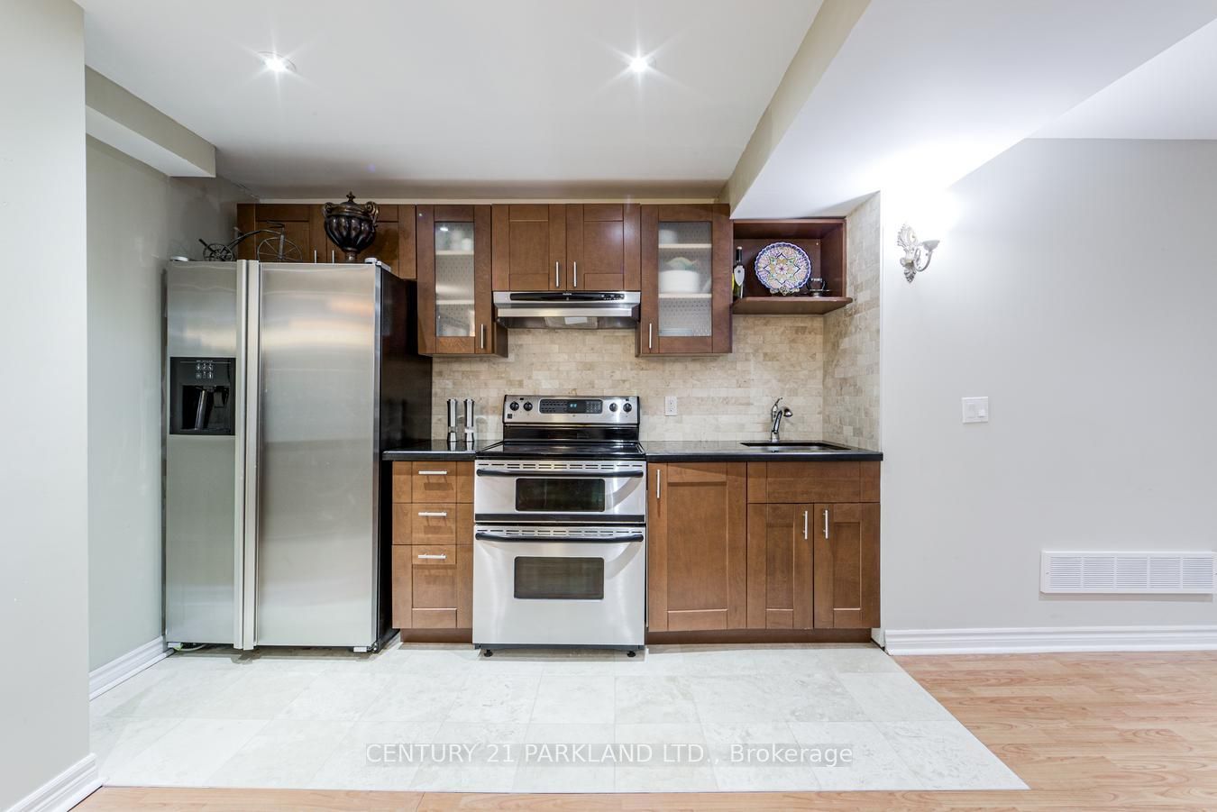 506 Vaughan Mills Road Property Photo 32