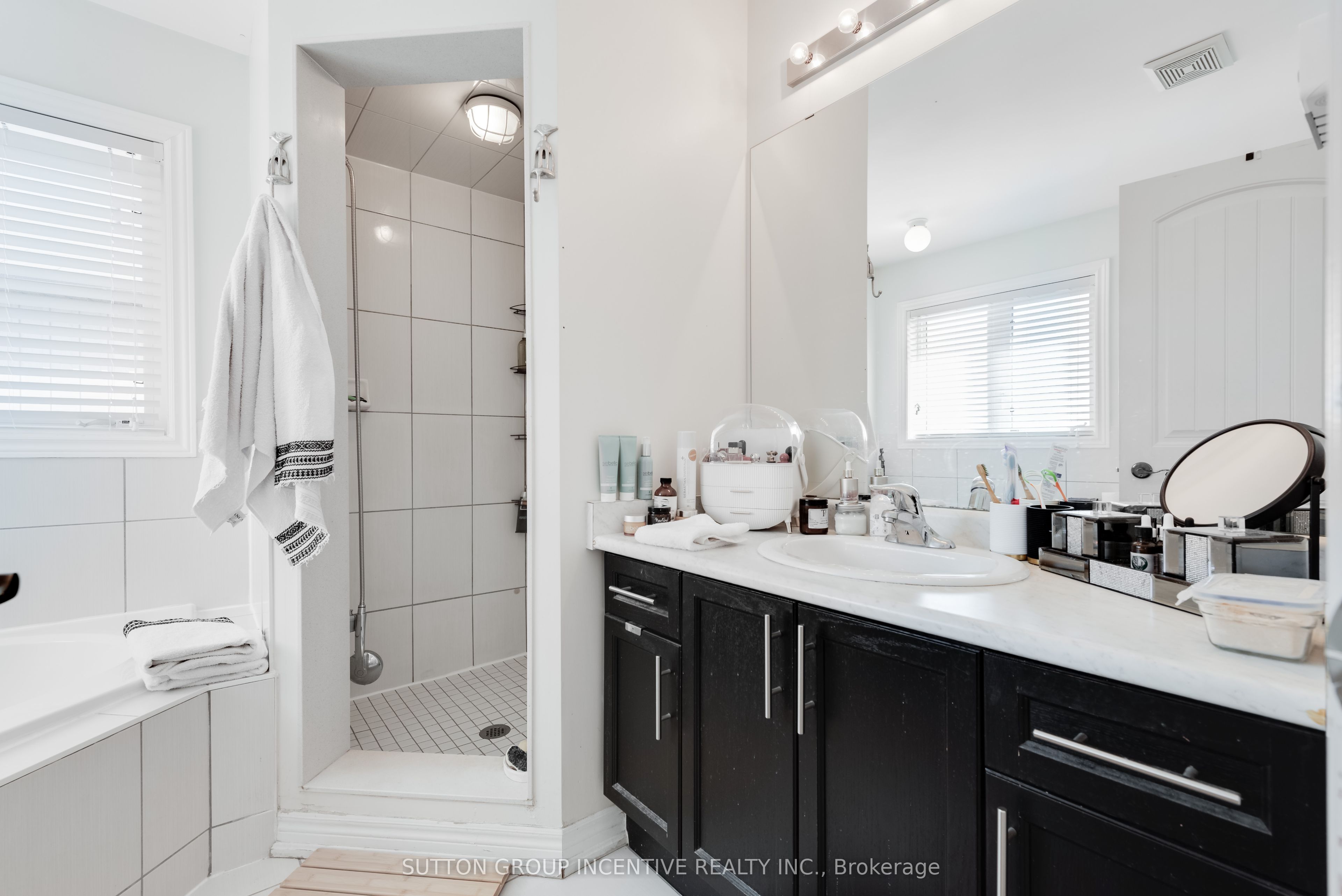 174 Maplewood Drive Property Photo 14