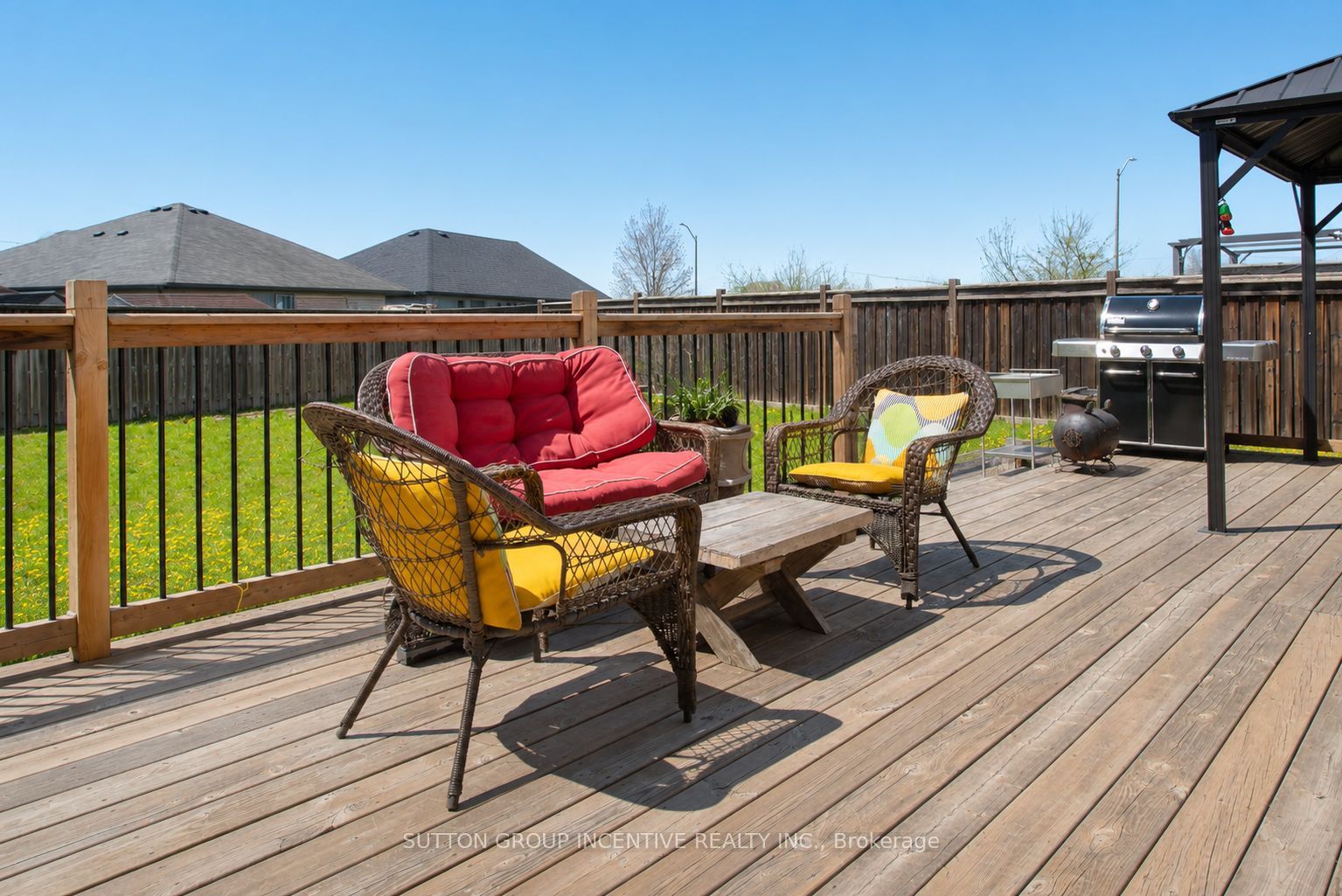 174 Maplewood Drive Property Photo 17