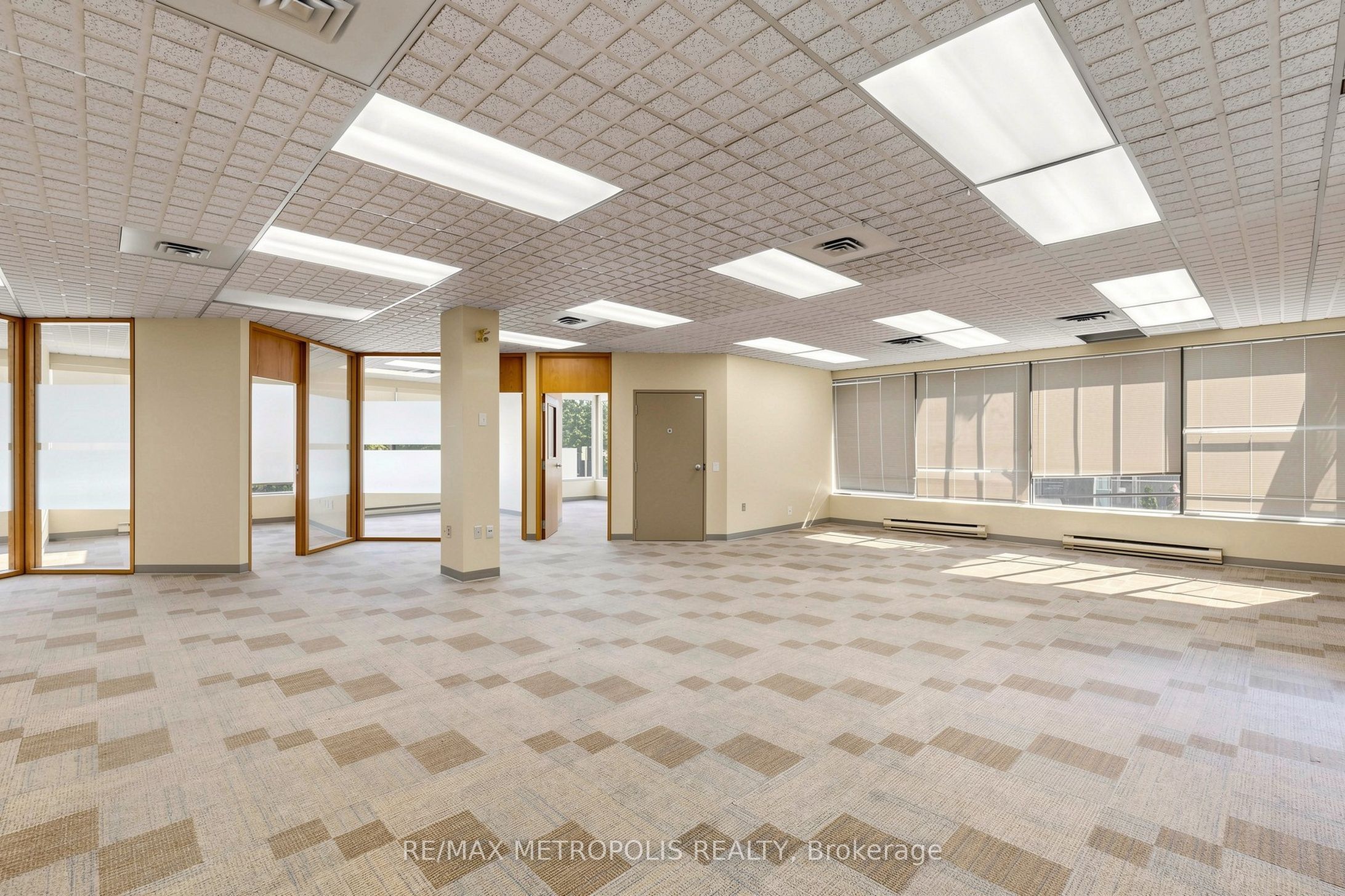 7481 Woodbine Avenue Unit 1 Property Photo 2