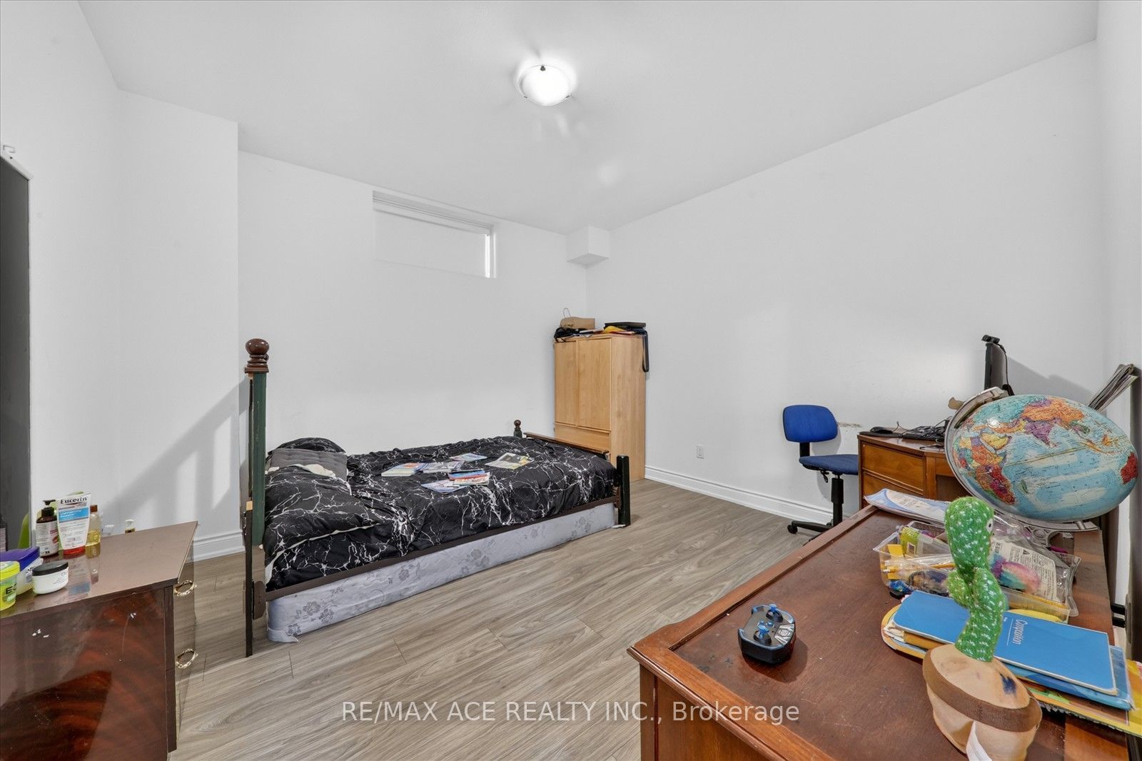 7607 Ninth Line Property Photo 41