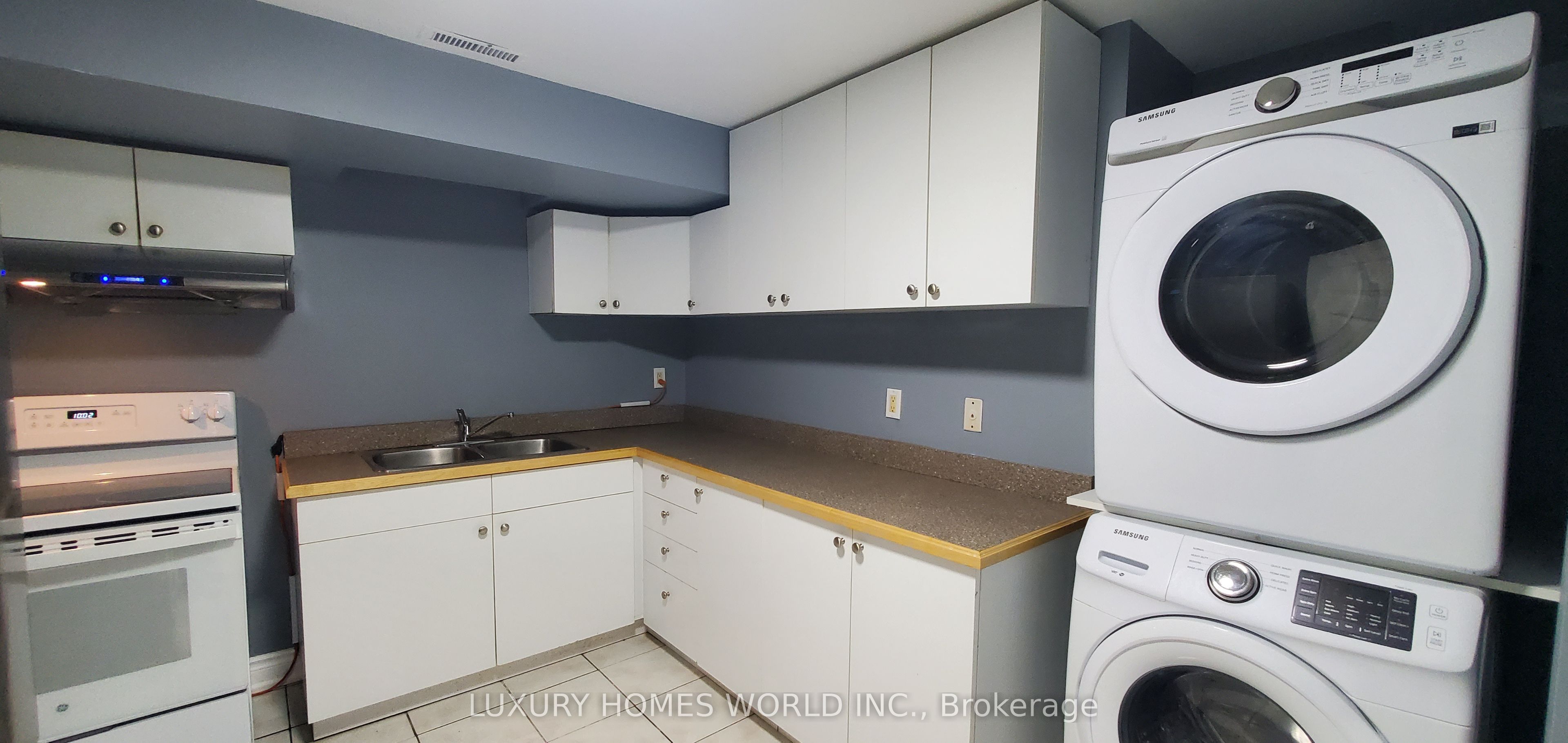 160 Featherstone Avenue Property Photo 15