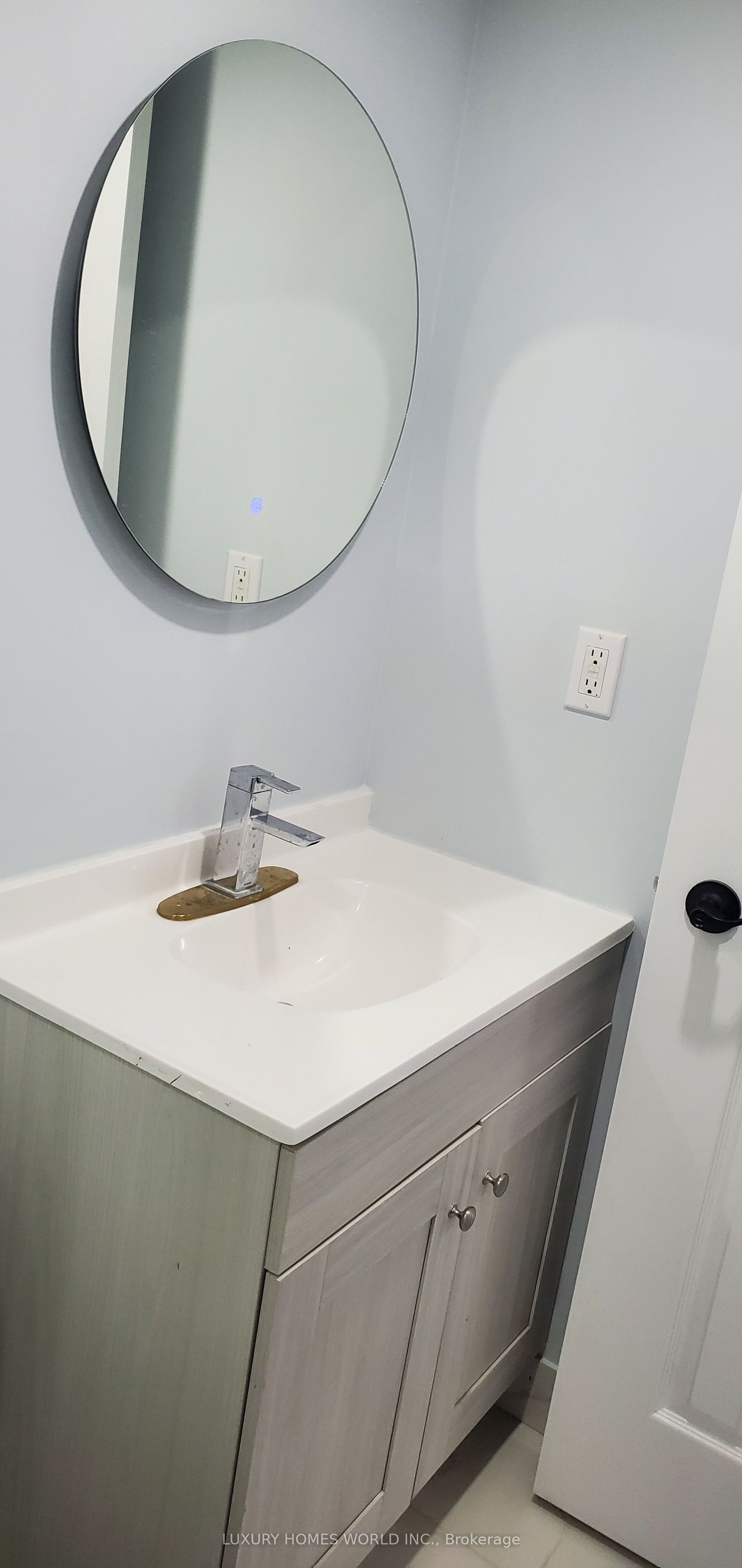 160 Featherstone Avenue Property Photo 21