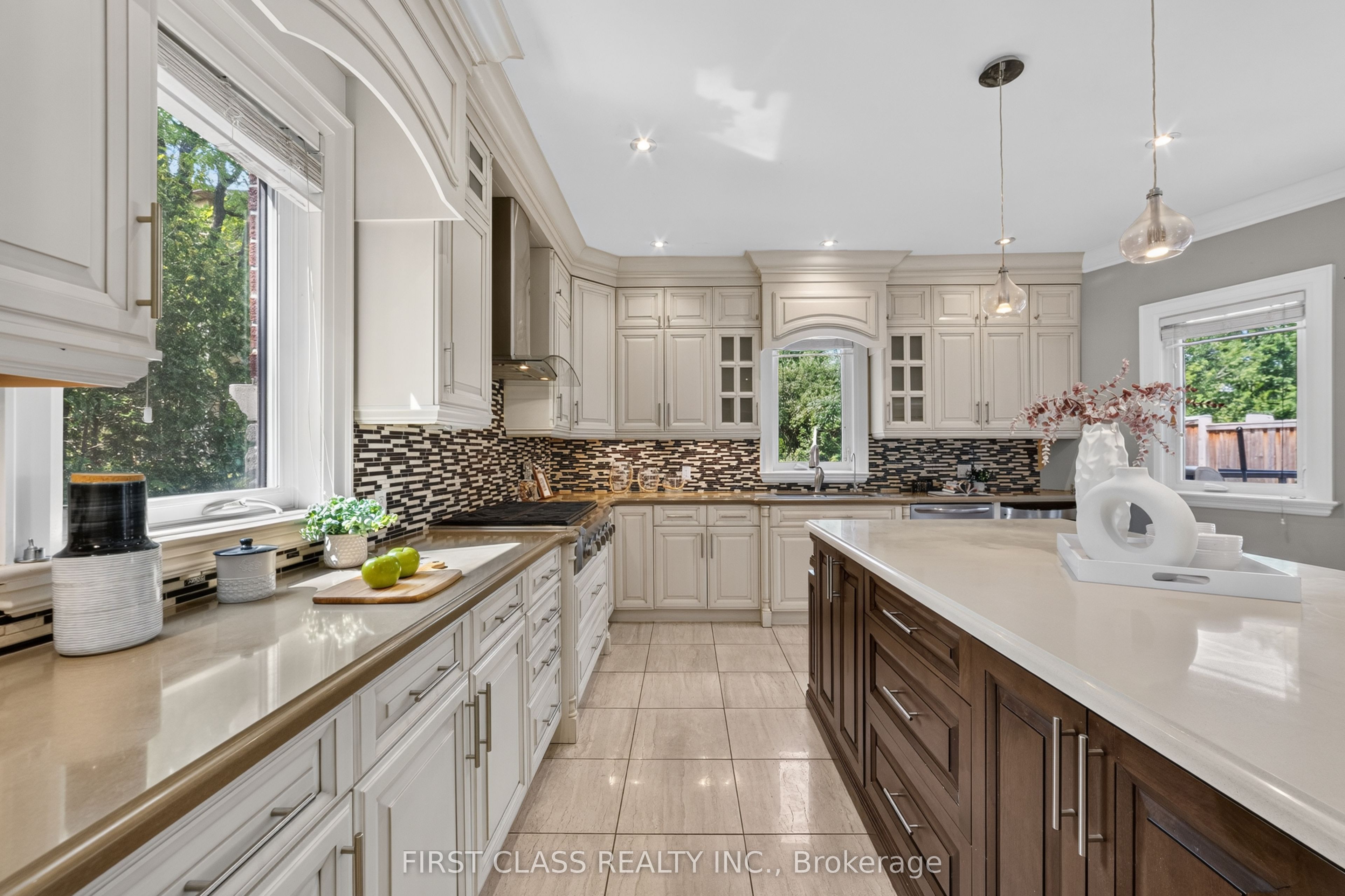 302 Brookside Road Property Photo 17