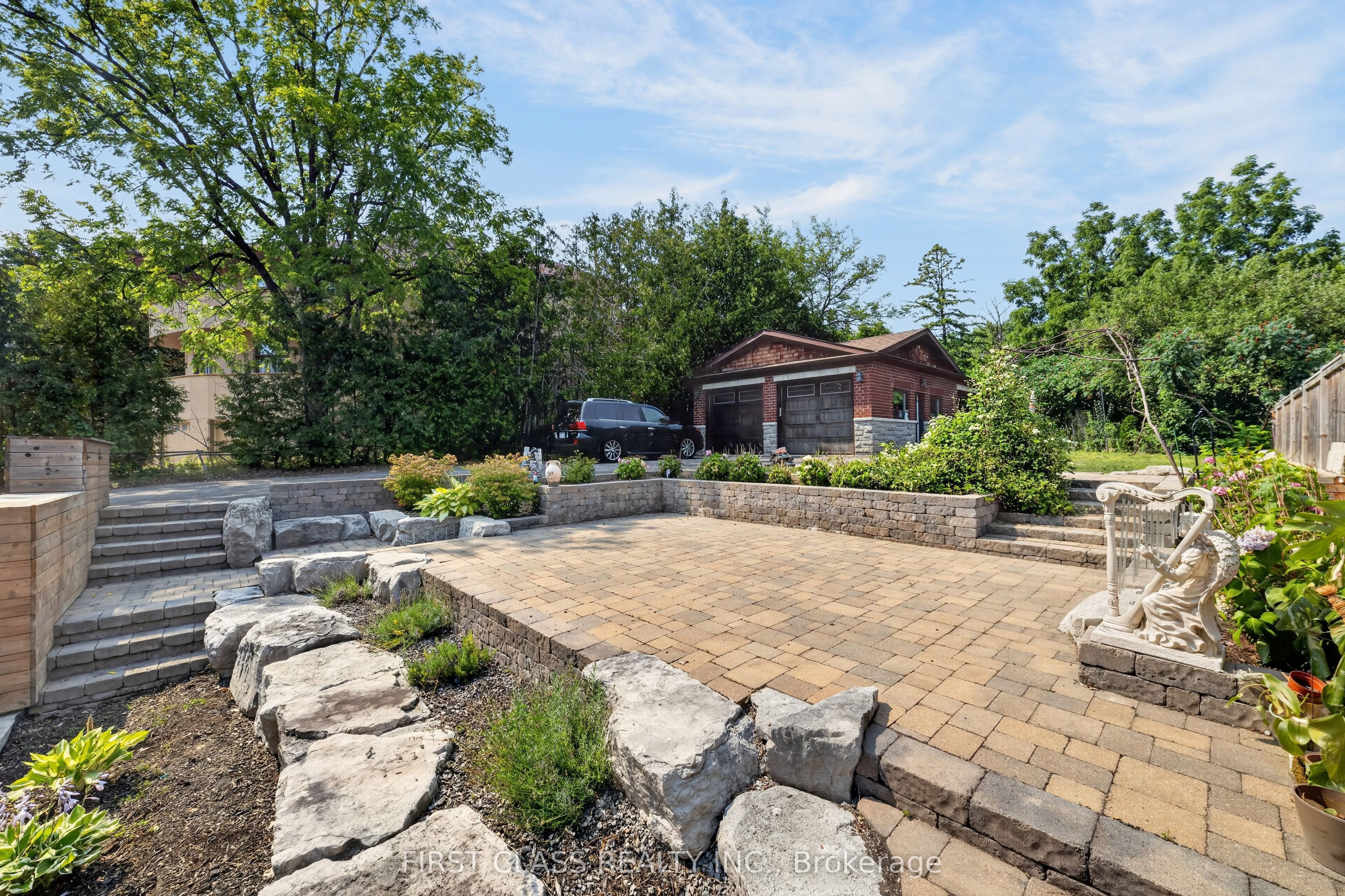 302 Brookside Road Property Photo 47