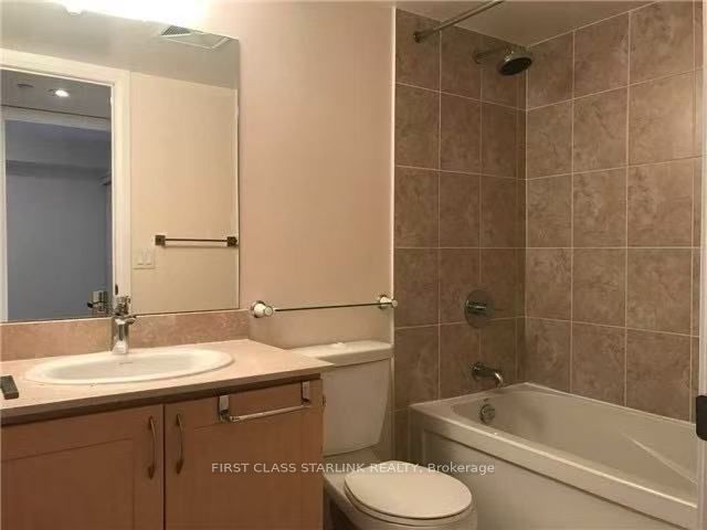 370 Highway 7 Road E 301 Property Photo 7