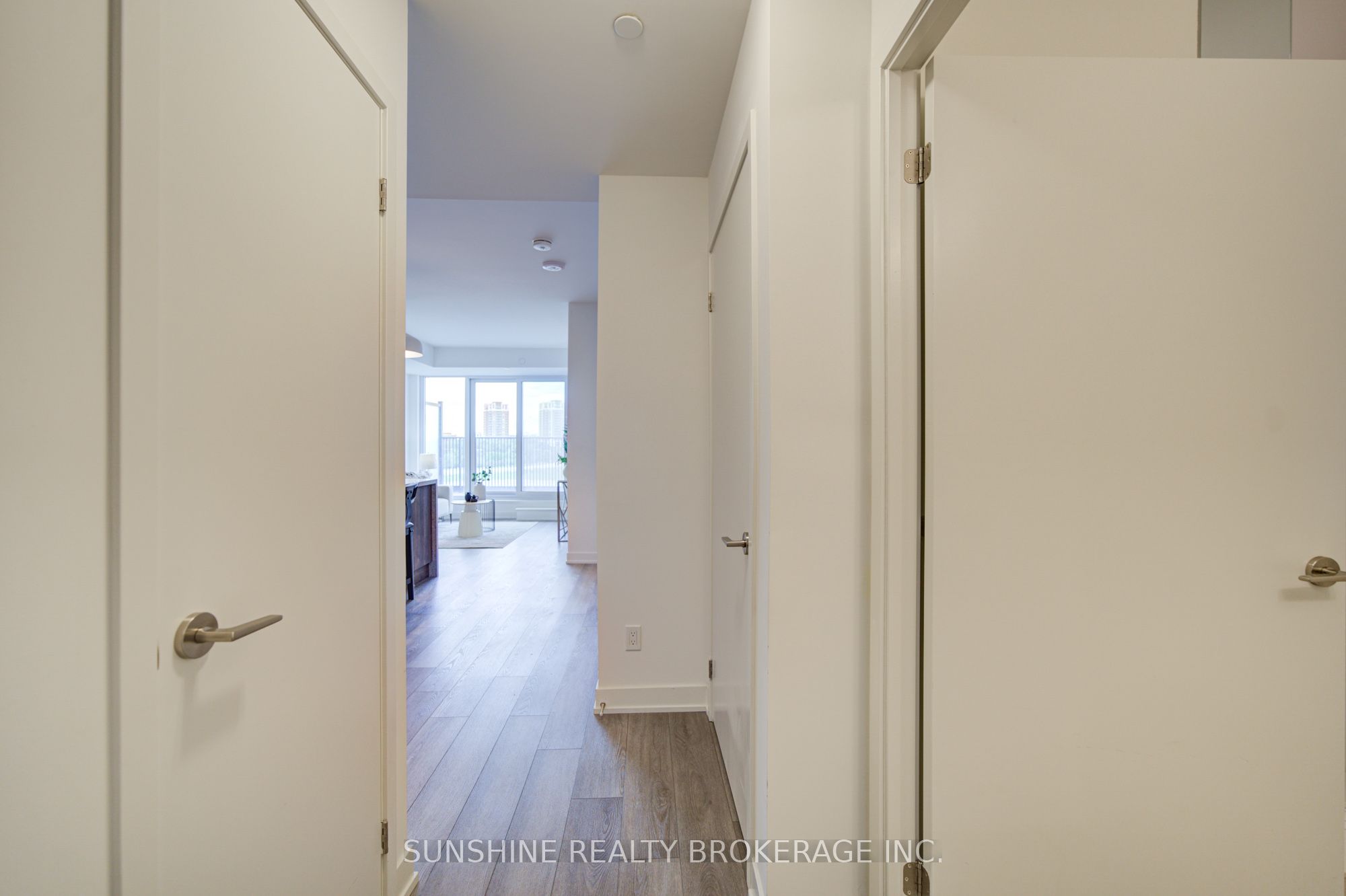 38 Simcoe Promenade 311 Property Photo 12