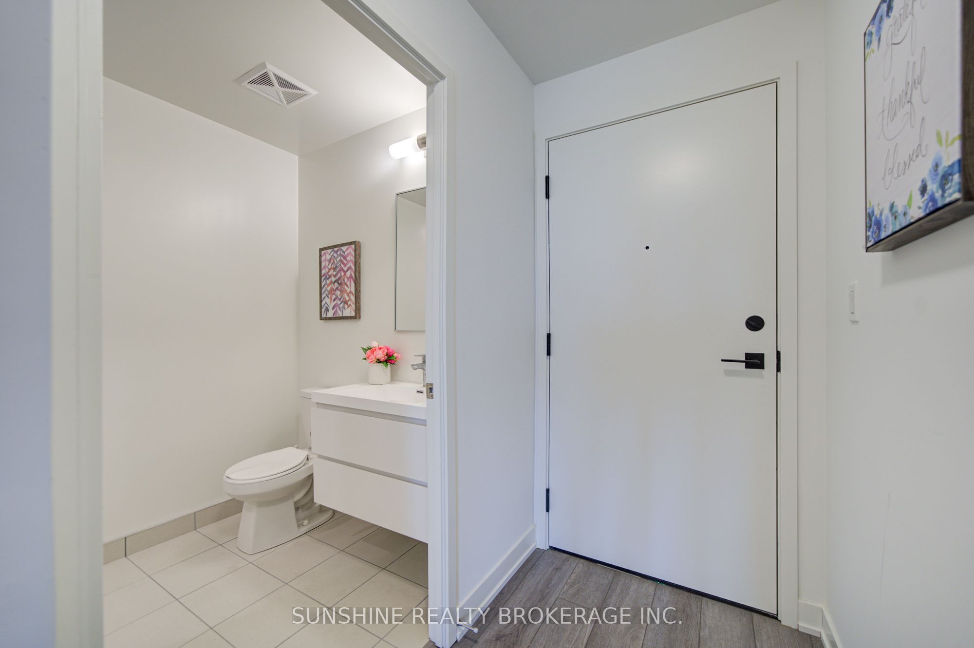 38 Simcoe Promenade 311 Property Photo 13