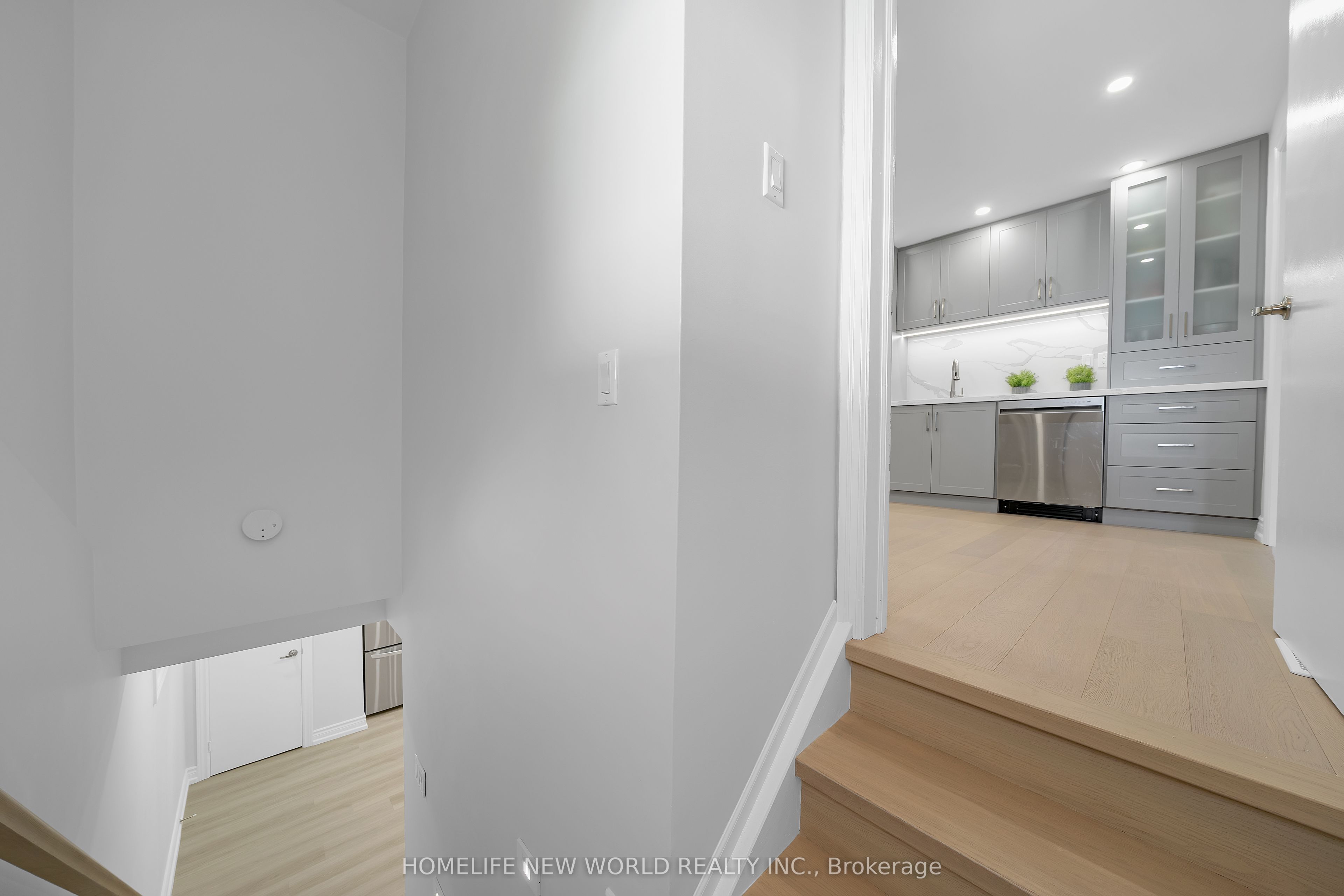 736 Grace Street Property Photo 14