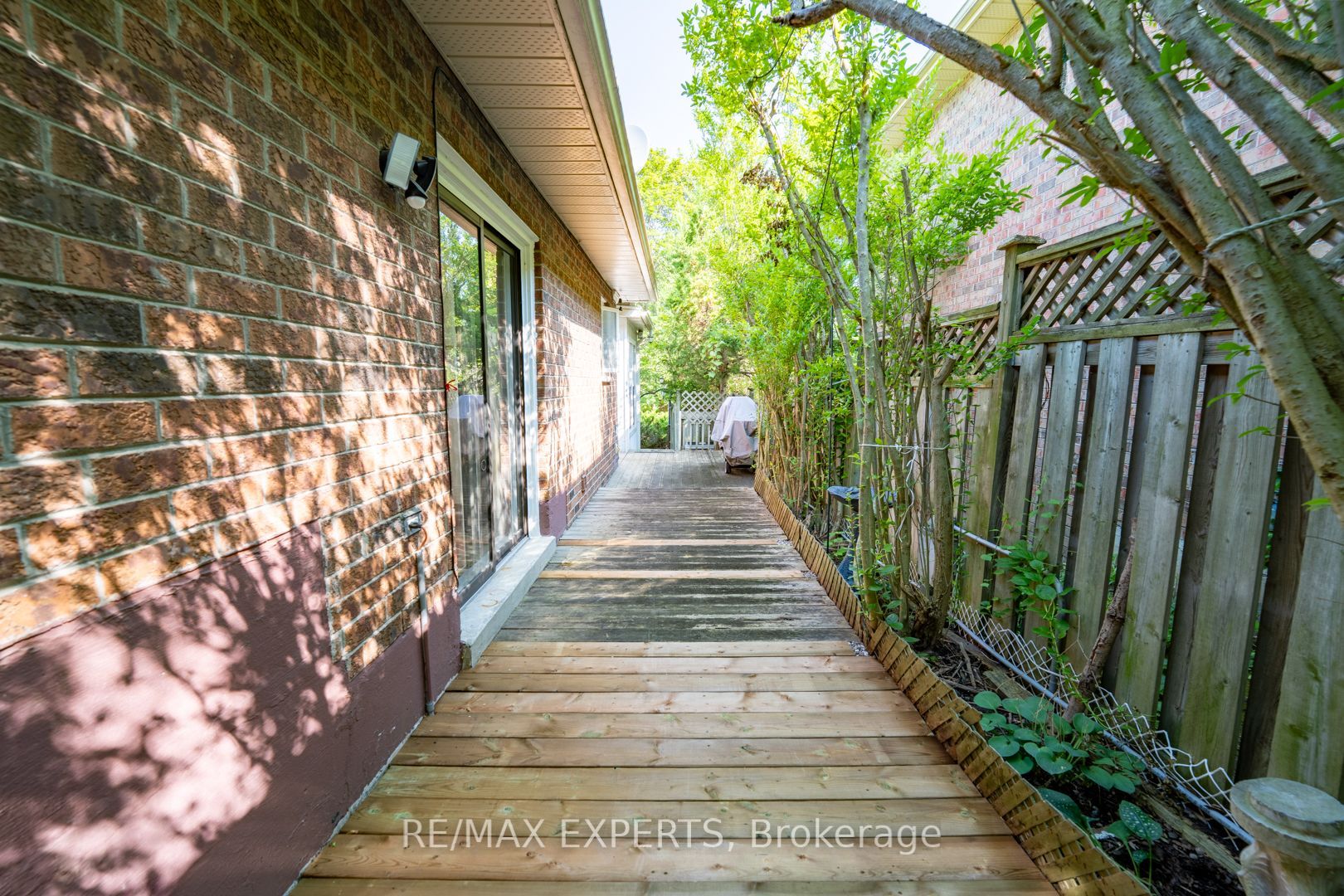 284 Murray Drive Property Photo 36