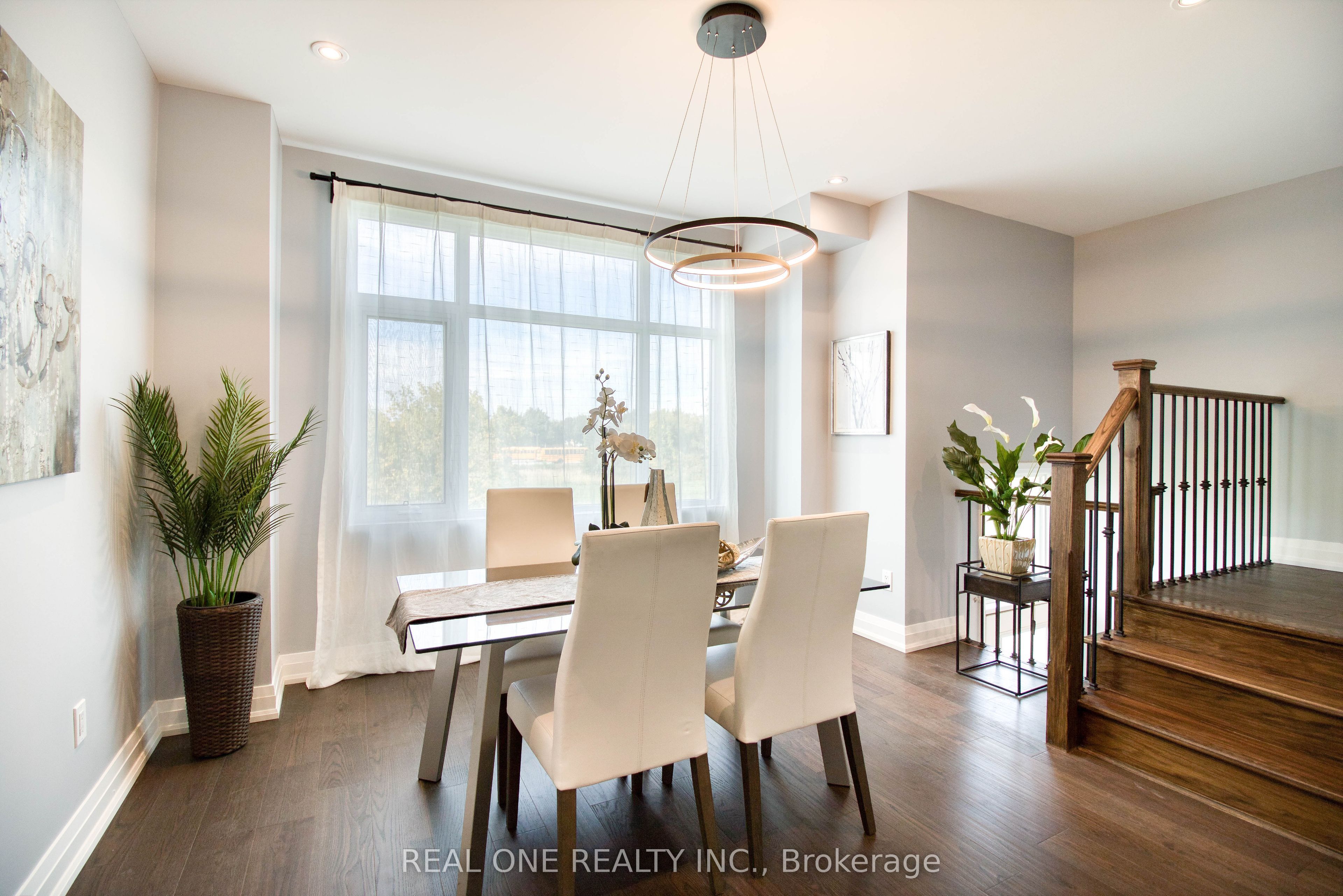 12 Teasel Way Property Photo 7