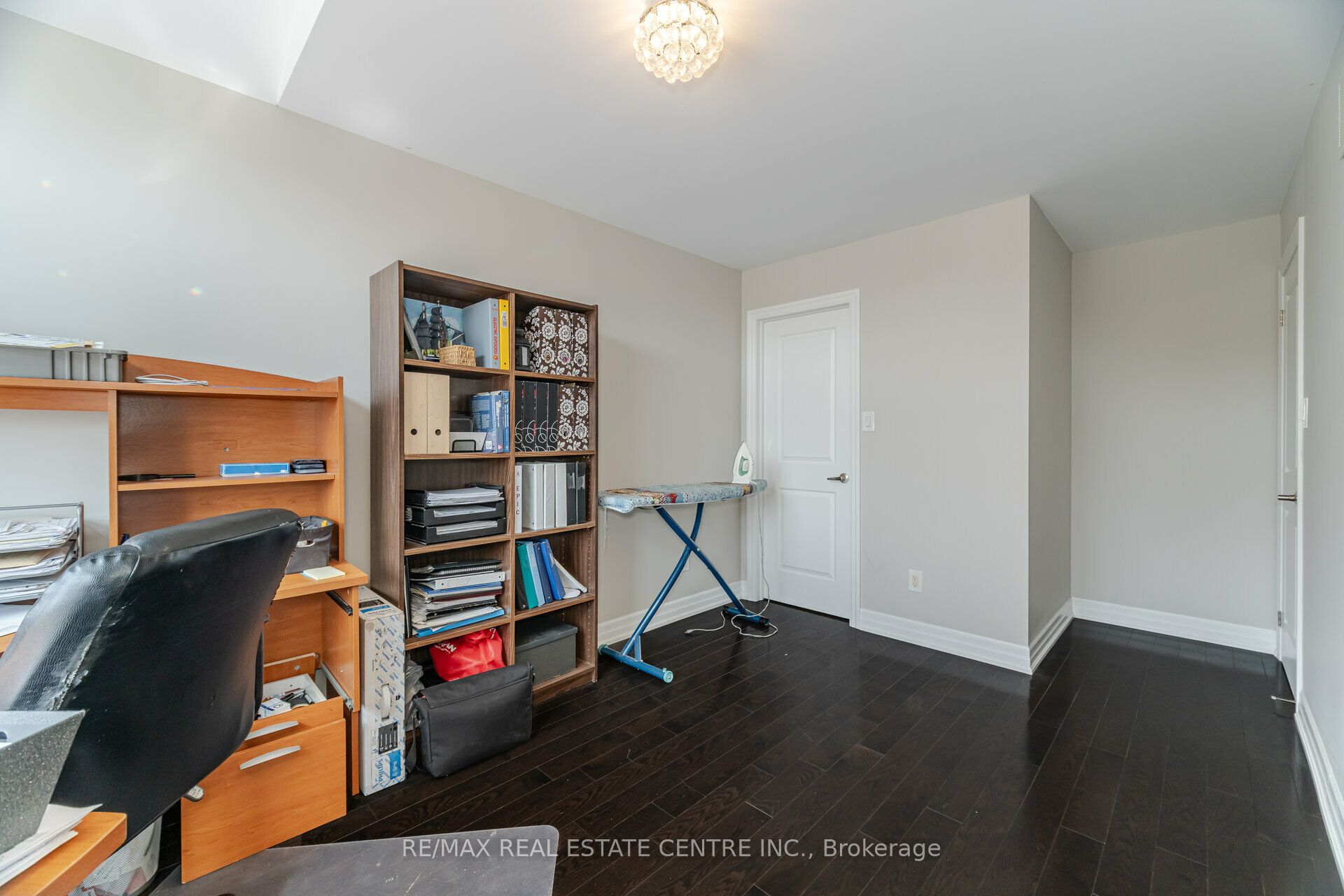 34 Alex Campbell Crescent Property Photo 25