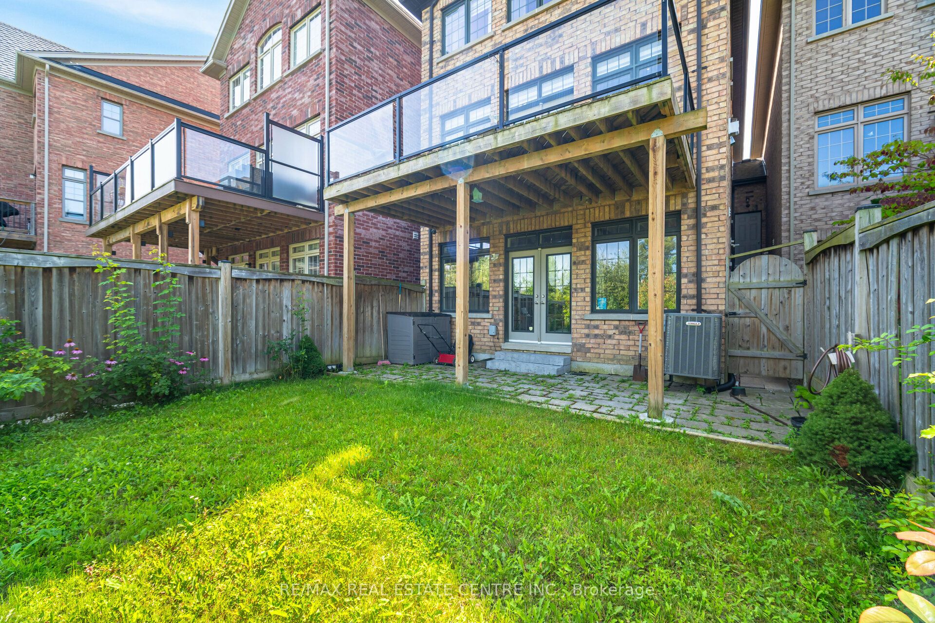34 Alex Campbell Crescent Property Photo 39