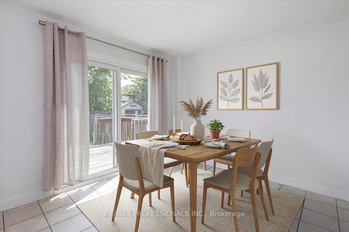 10 Corrie Crescent Property Photo 9
