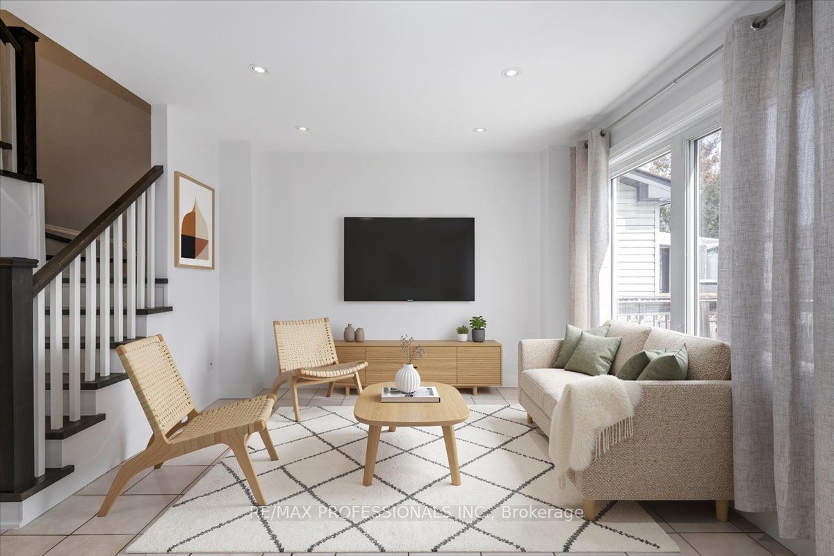 10 Corrie Crescent Property Photo 12