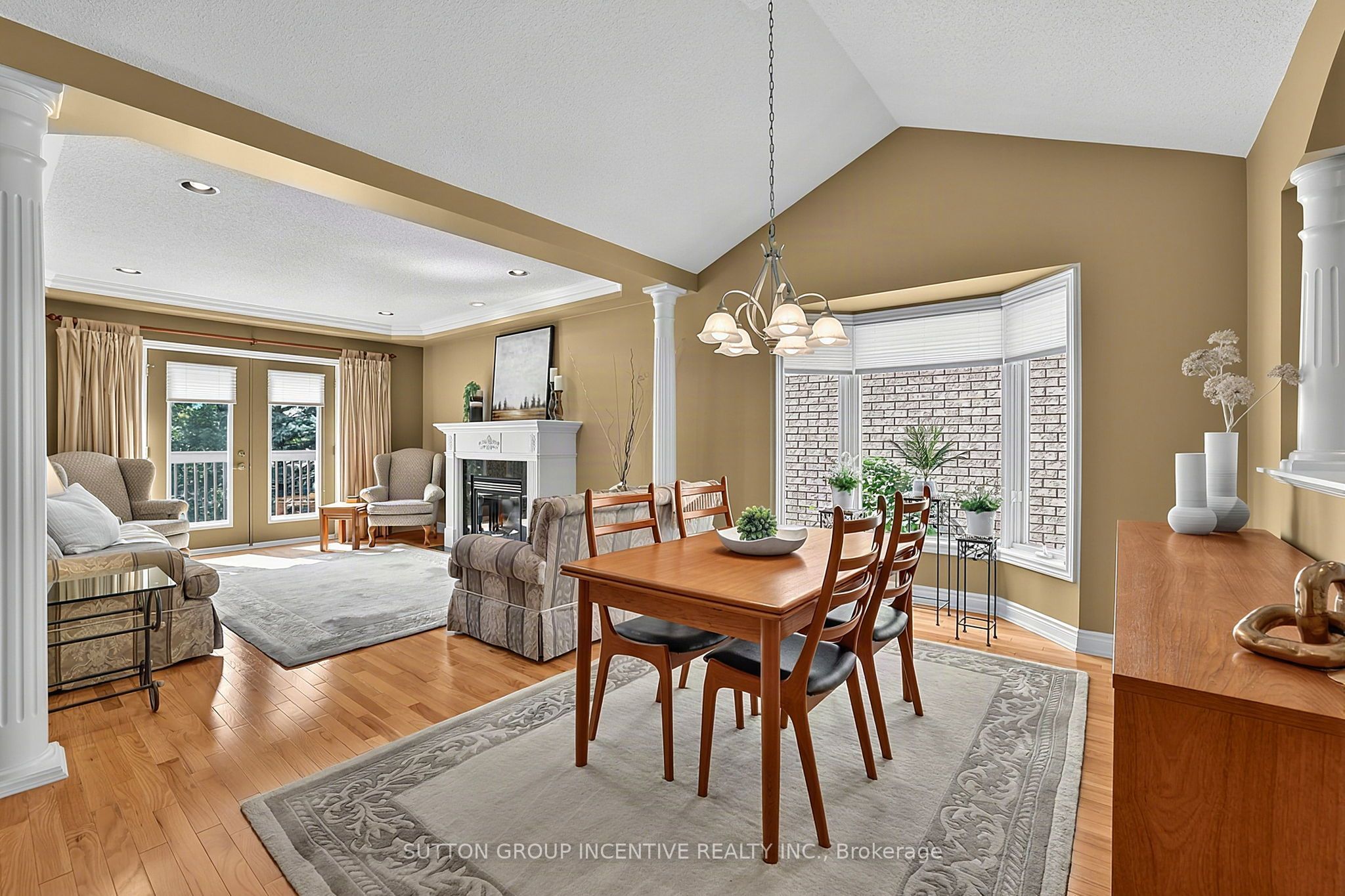 13 Renaissance Point Property Photo 13