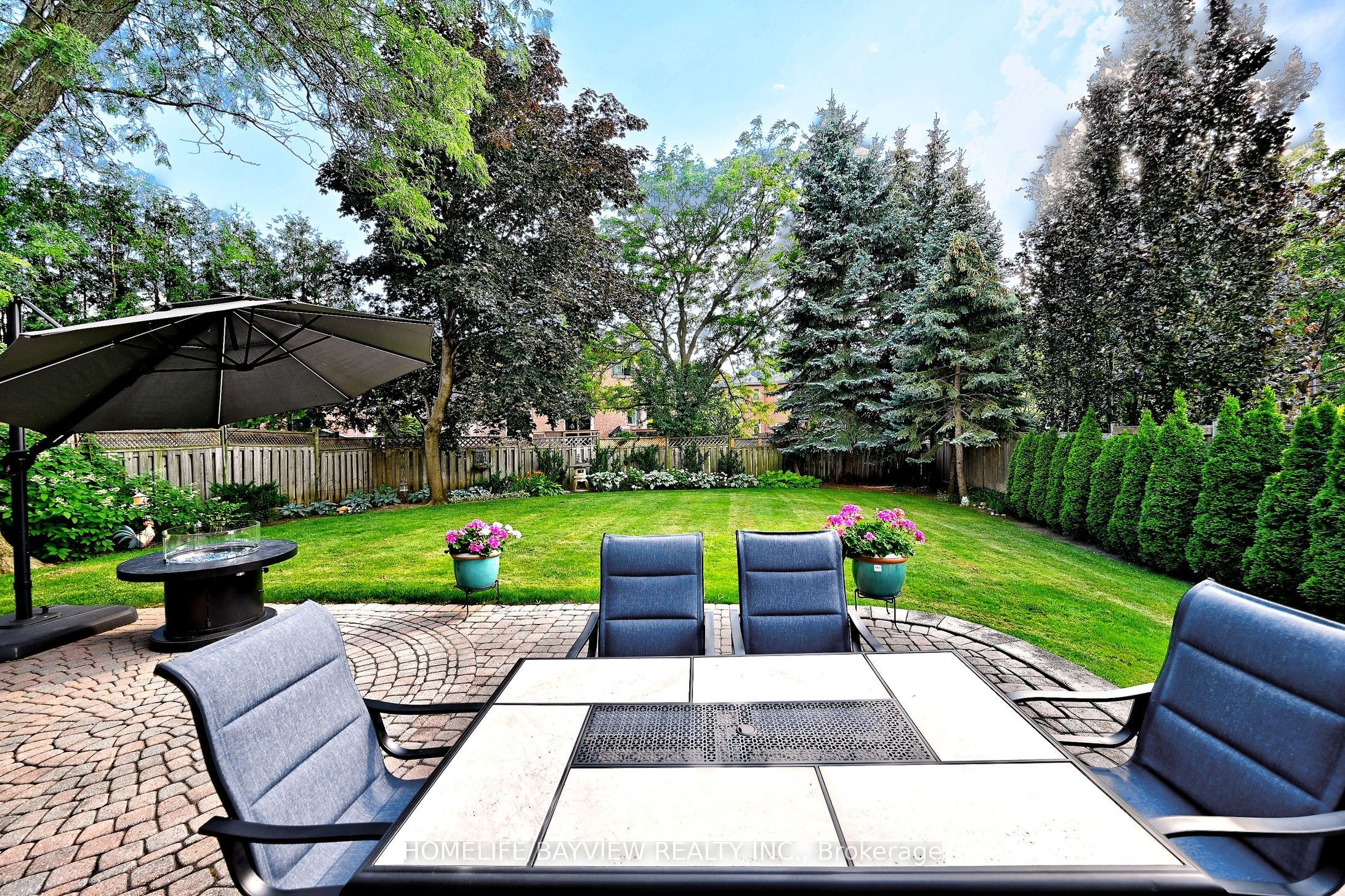 58 Thornbrook Court