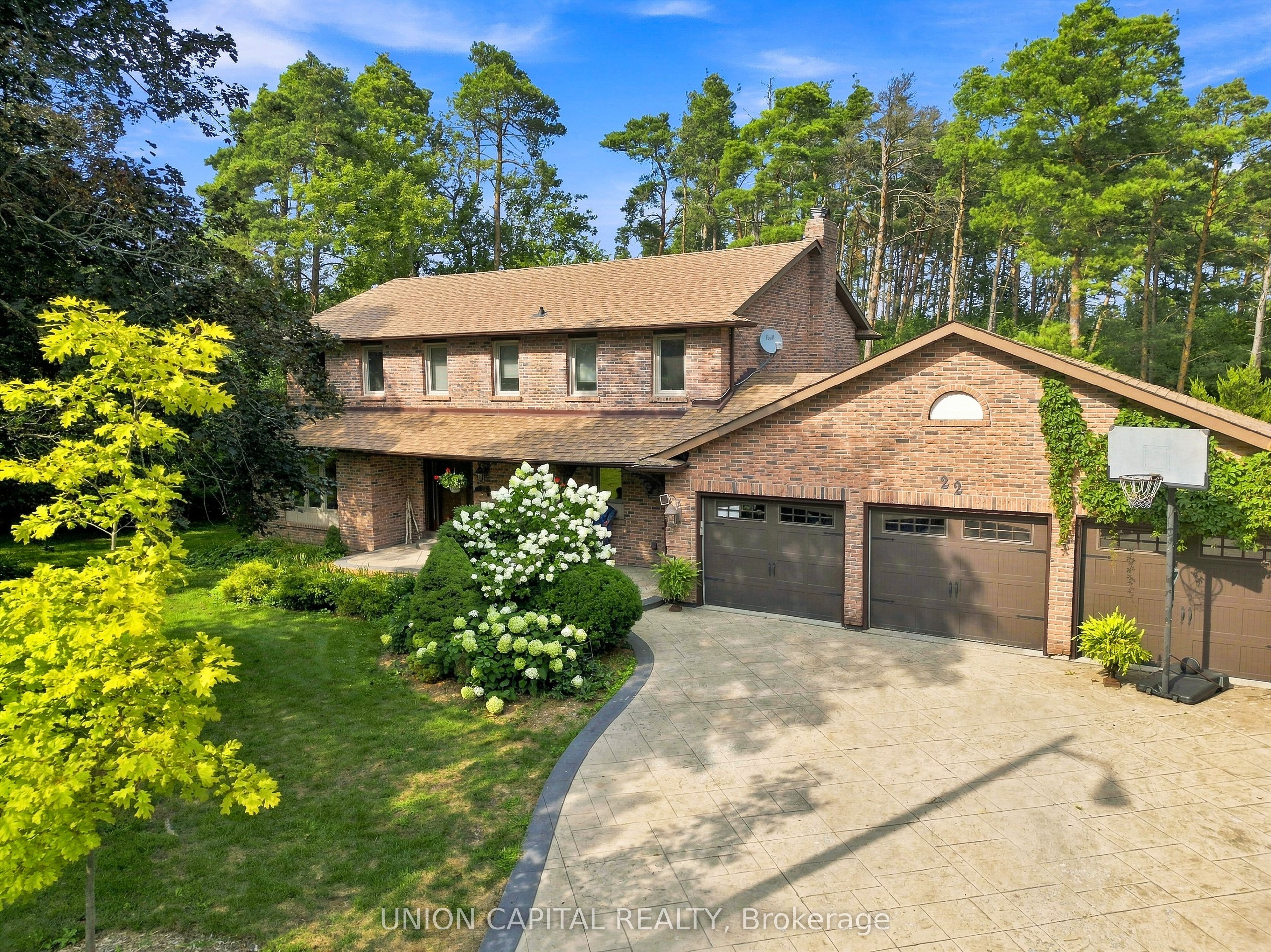 22 Cynthia Crescent Property Photo 1