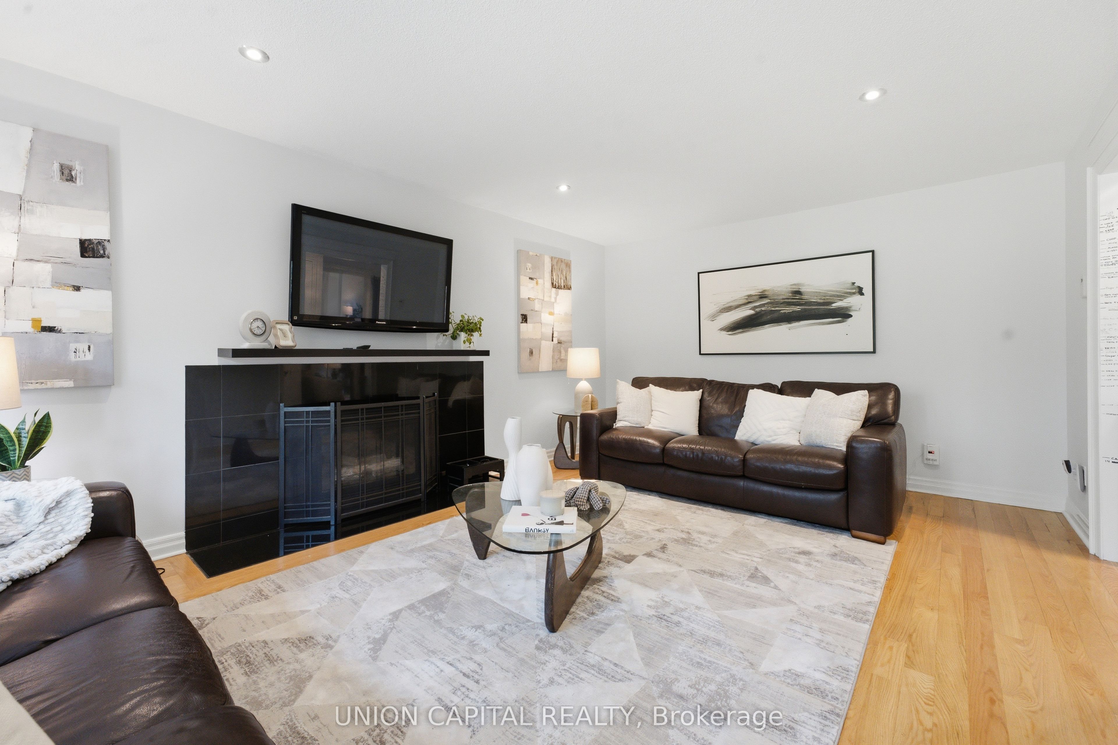 22 Cynthia Crescent Property Photo 6