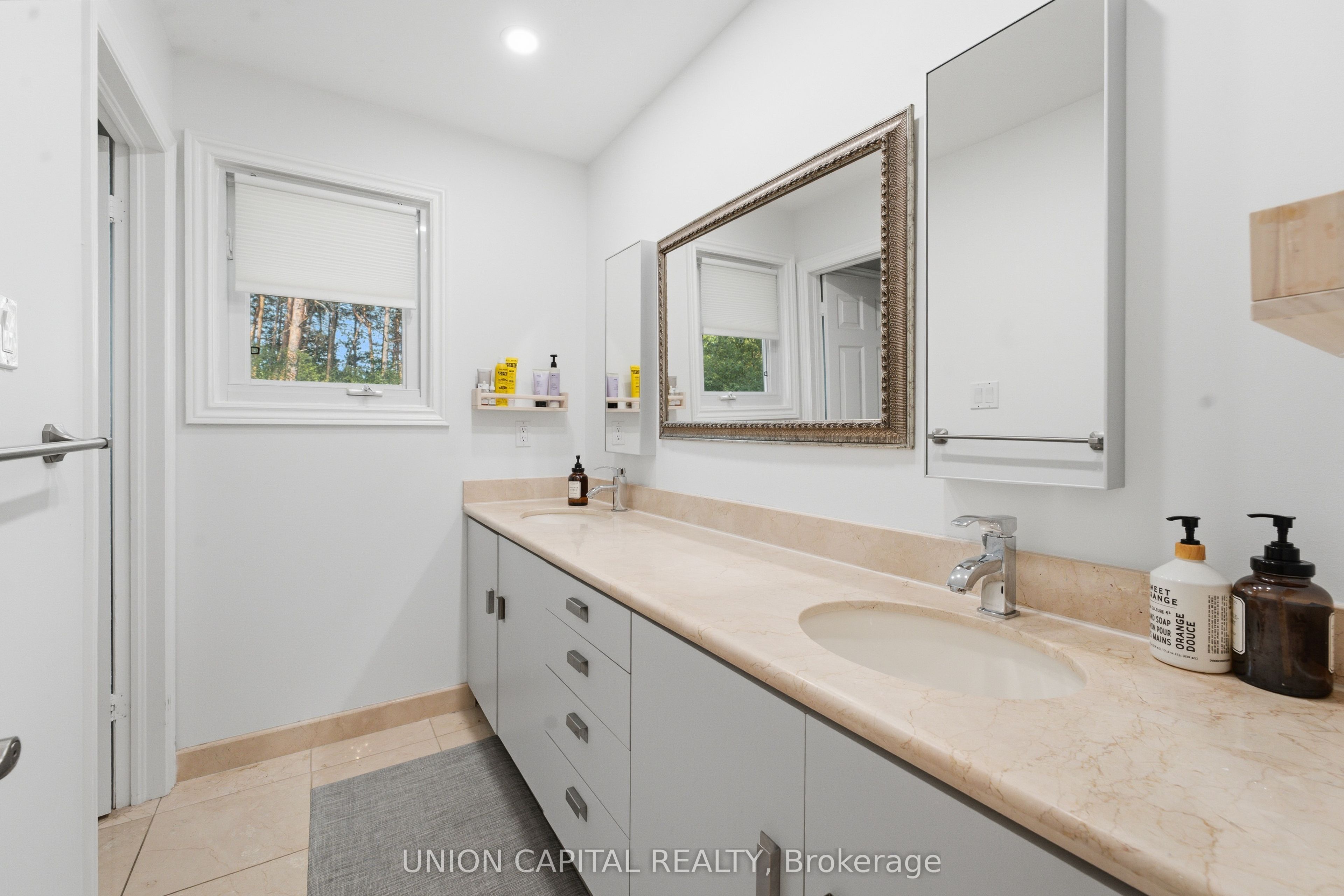 22 Cynthia Crescent Property Photo 24
