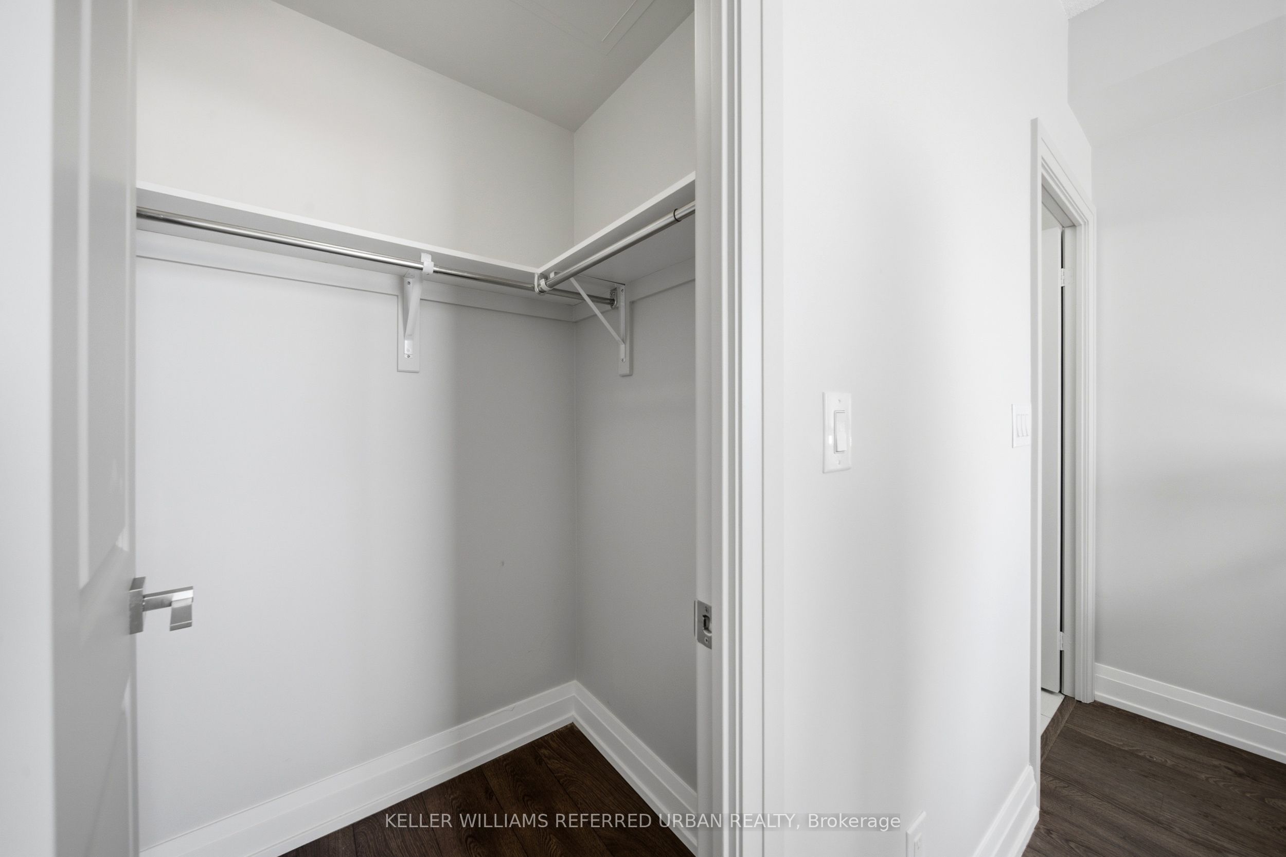 3600 Highway 7 1705 Property Photo 22