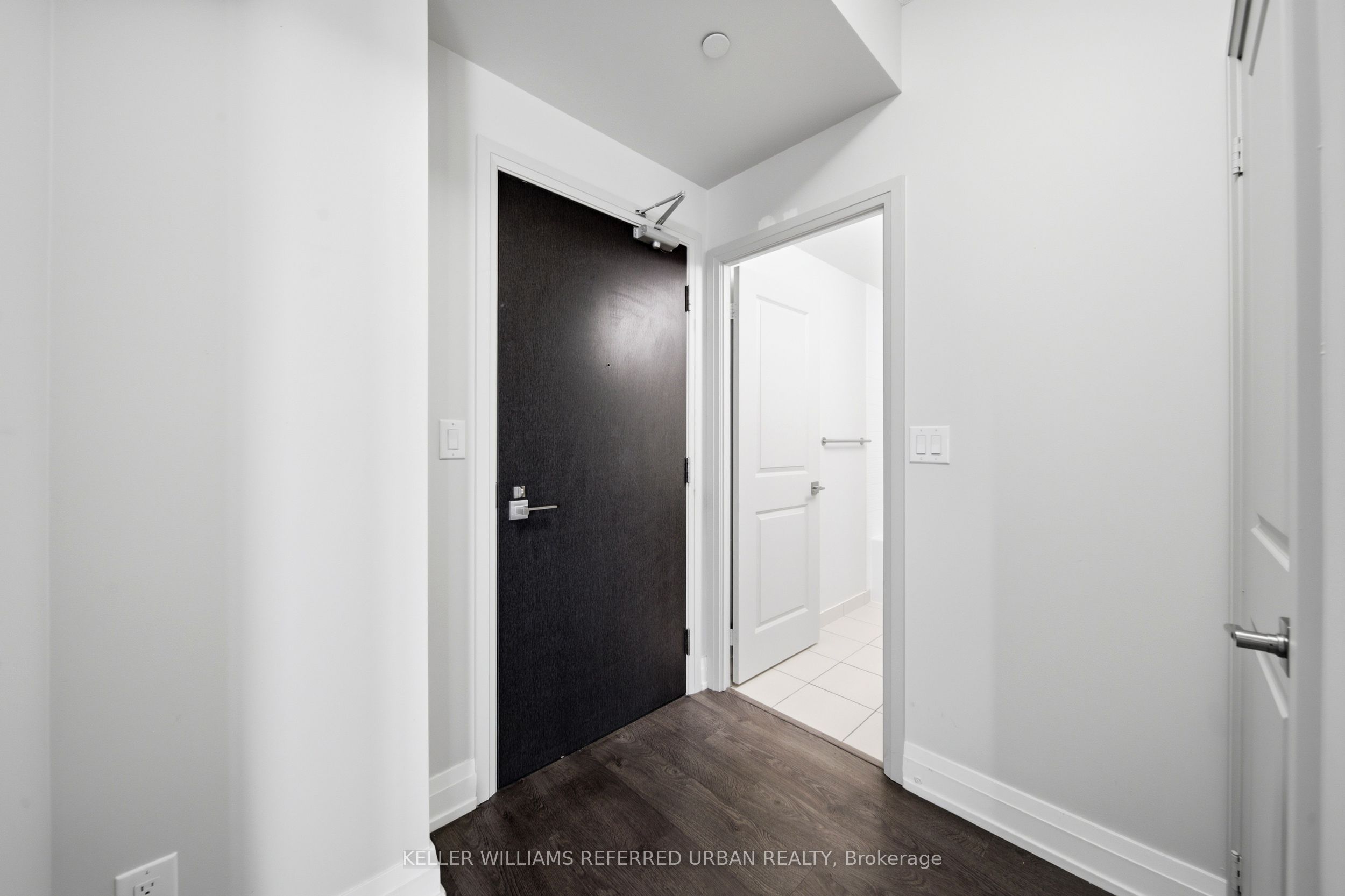 3600 Highway 7 1705 Property Photo 27