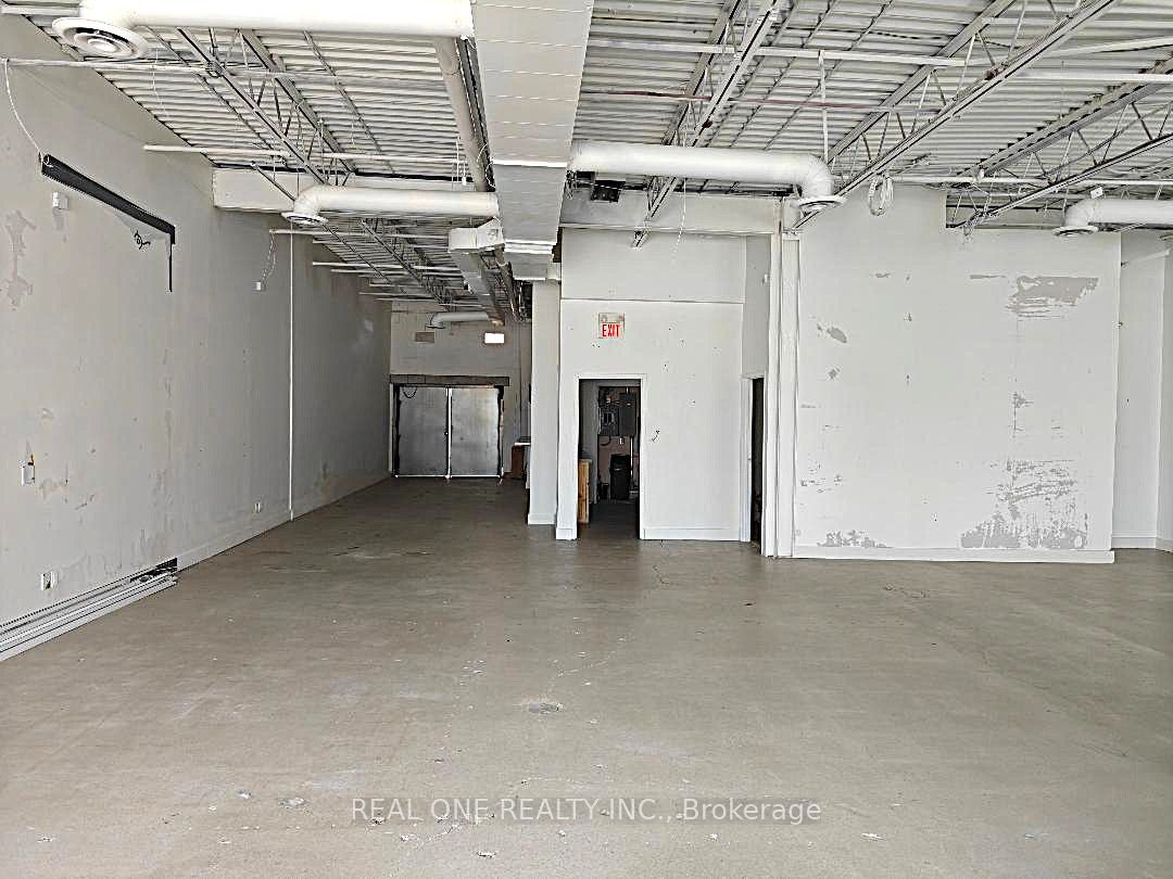 120 Mulock Drive 1 Property Photo 4