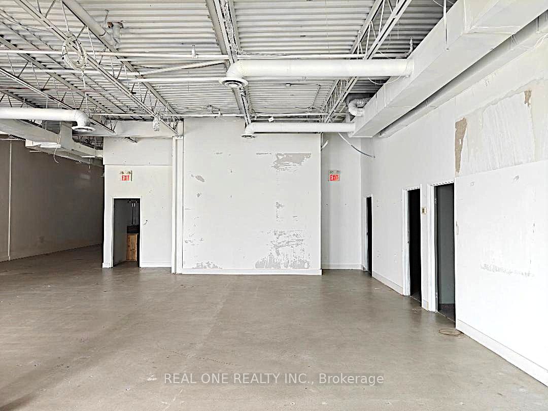 120 Mulock Drive 1 Property Photo 5