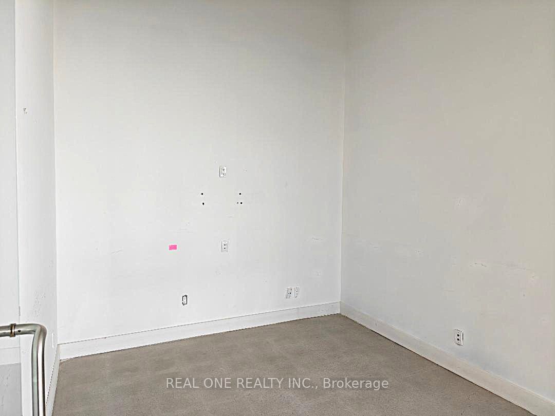 120 Mulock Drive 1 Property Photo 15
