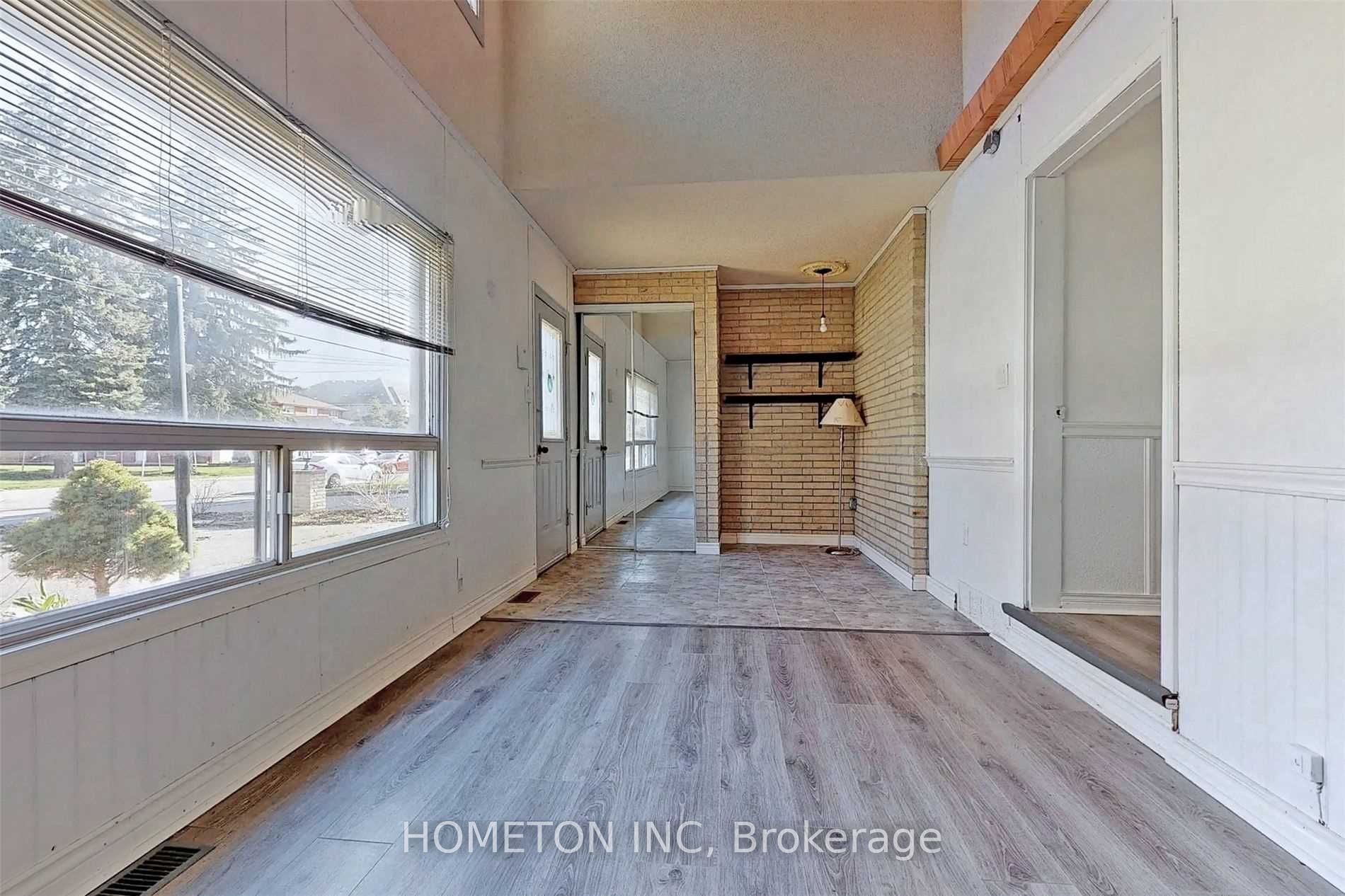 95 Yongehurst Road Property Photo 4